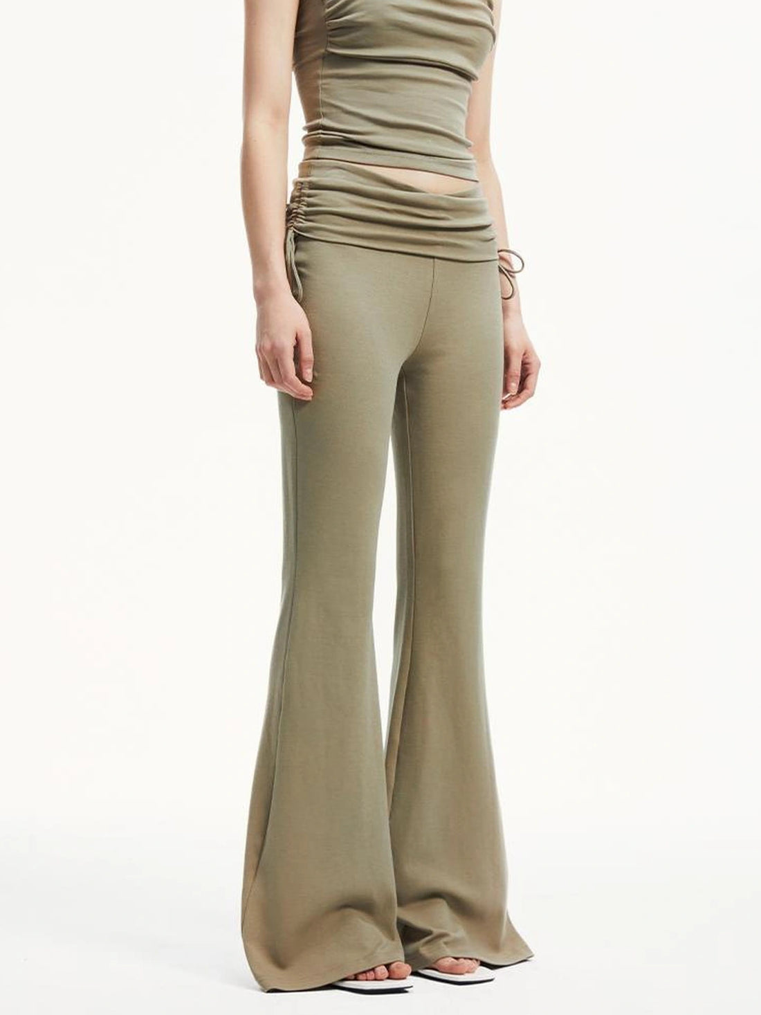 kvkv Low Rise Belted Gather Flare Pants