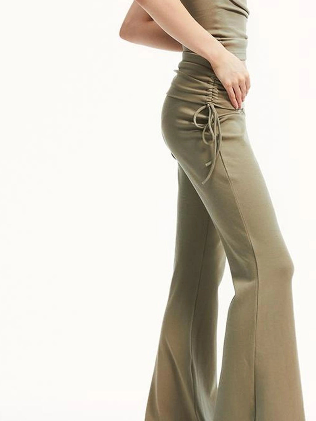 kvkv Low Rise Belted Gather Flare Pants