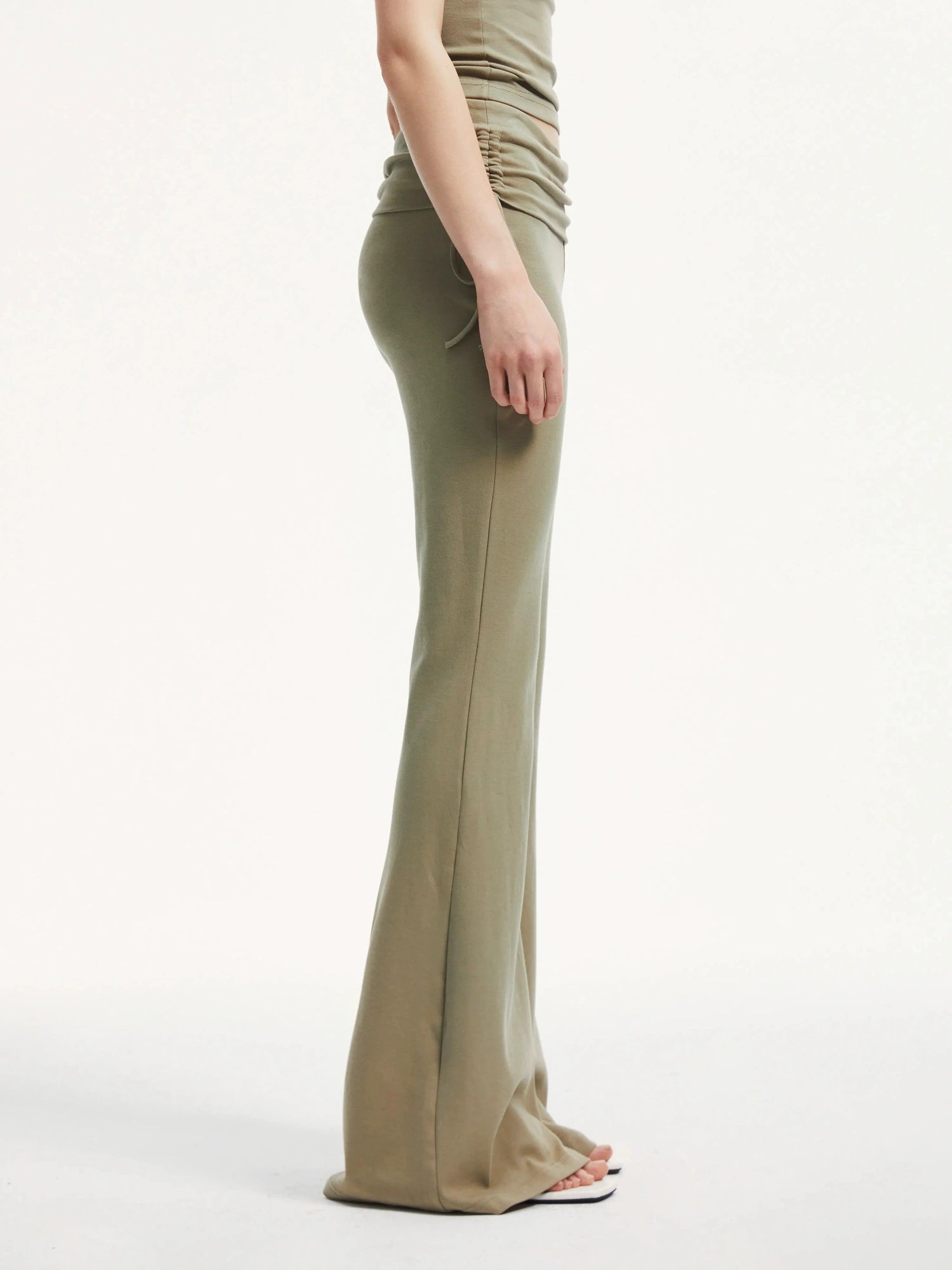 kvkv Low Rise Belted Gather Flare Pants