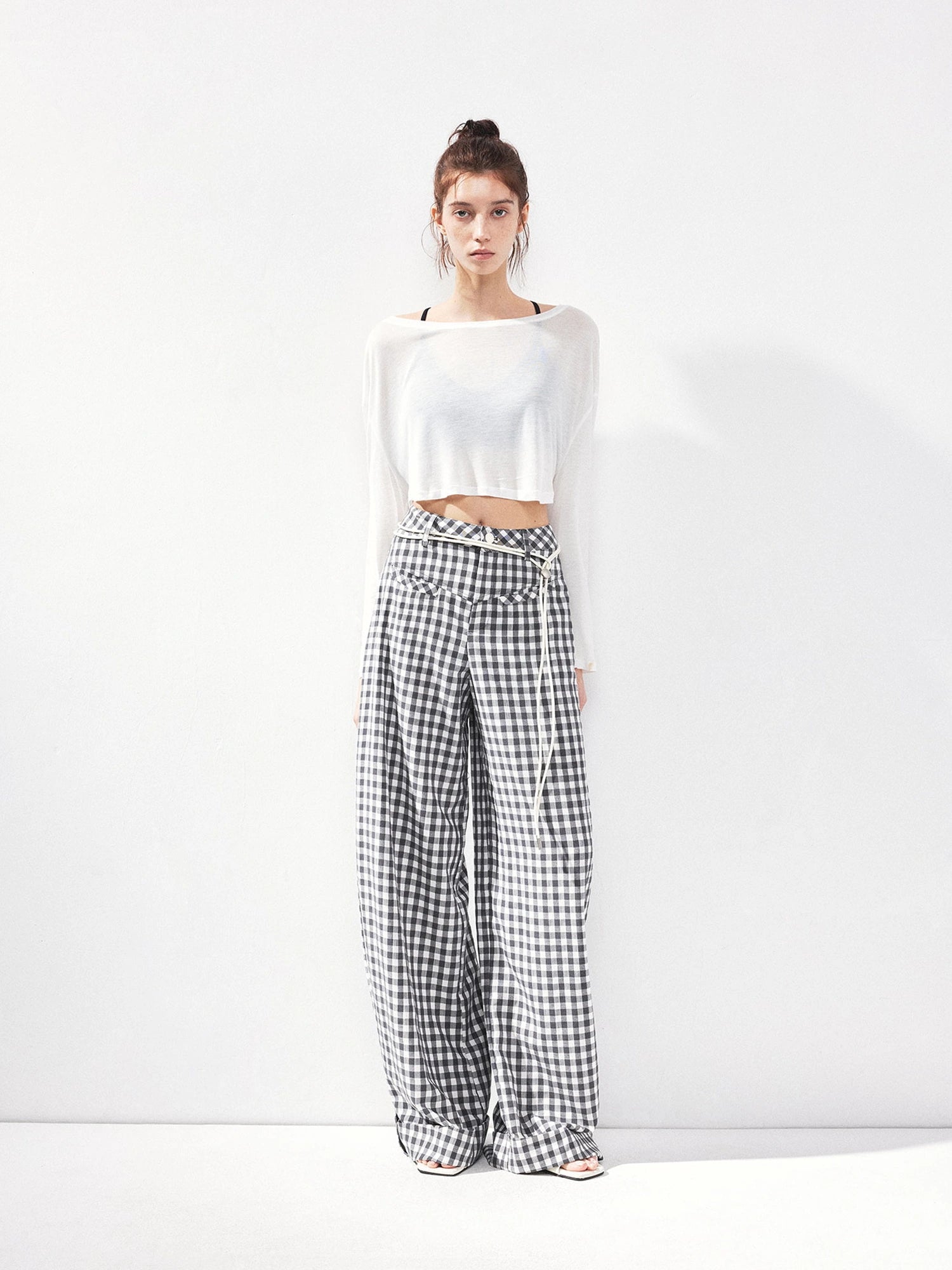kvkv Low Waist Textured Check Wide Leg Trousers