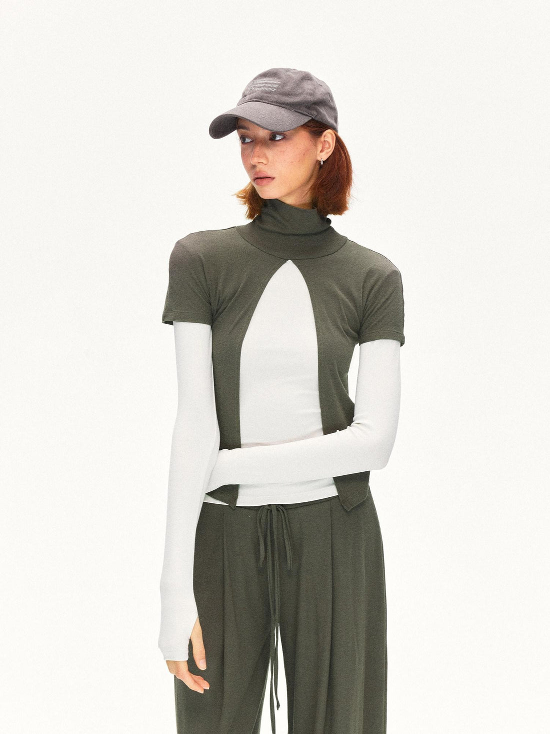 kvkv Oak Green Spliced Sleeve Mock Neck Women&