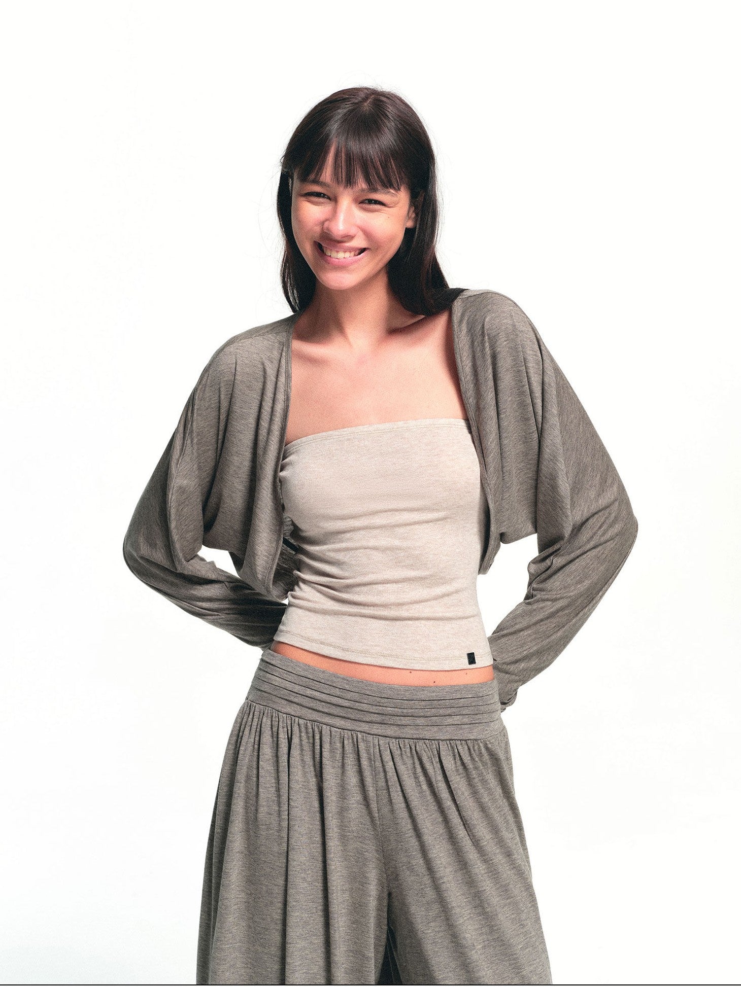 kvkv Oatmeal Sheer Cropped Cover Up Sporty Women&