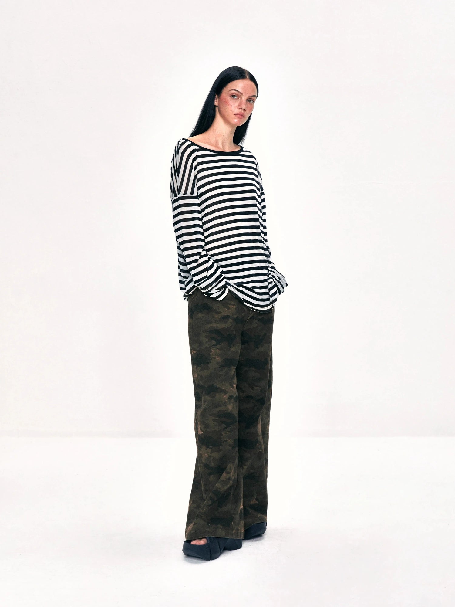 kvkv Off Shoulder Black And White Striped Long Sleeve Top