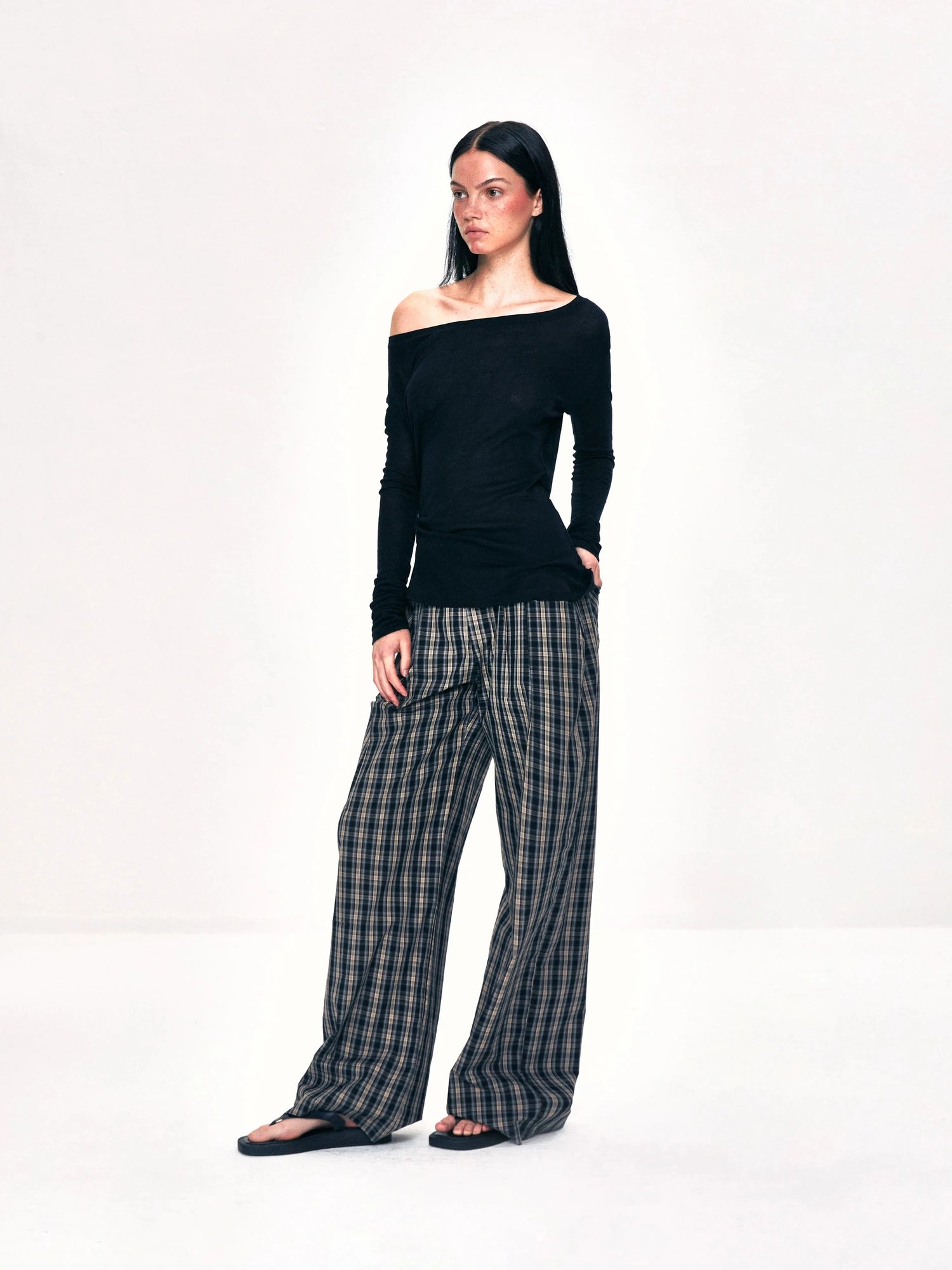 kvkv Off Shoulder Ribbed Waist Defining Long Sleeve Top
