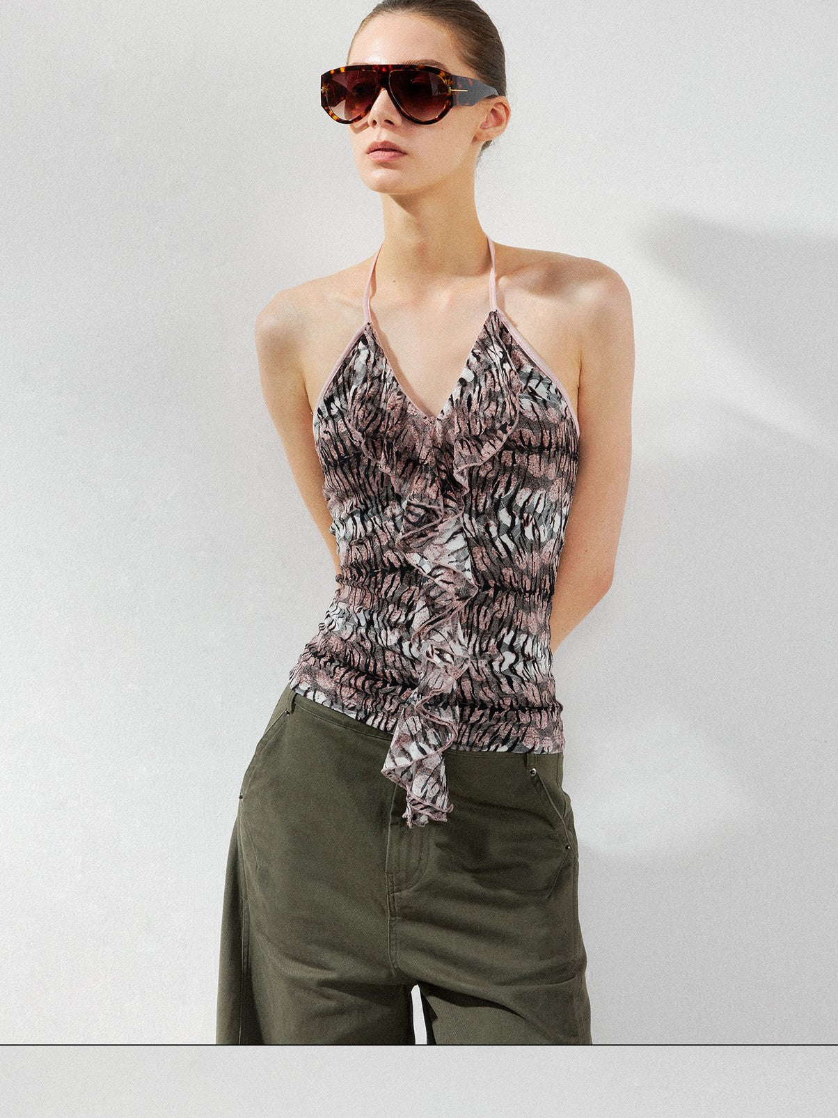 kvkv Pink Leopard Print V-neck Ruffle Slim Fit Women&