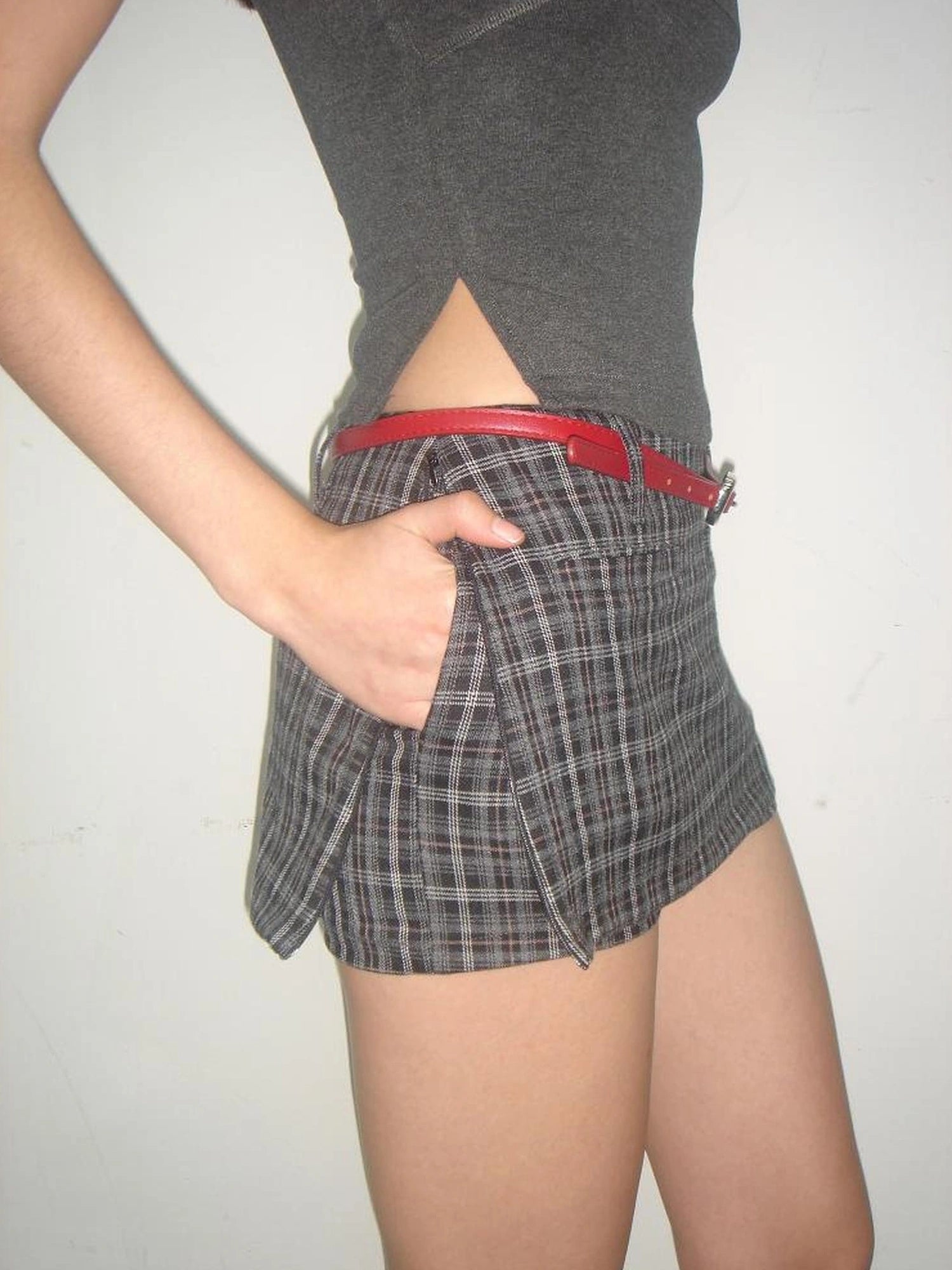 KVKV Yoga Clothing Brand - Retro American Plaid Side Slit Skort
