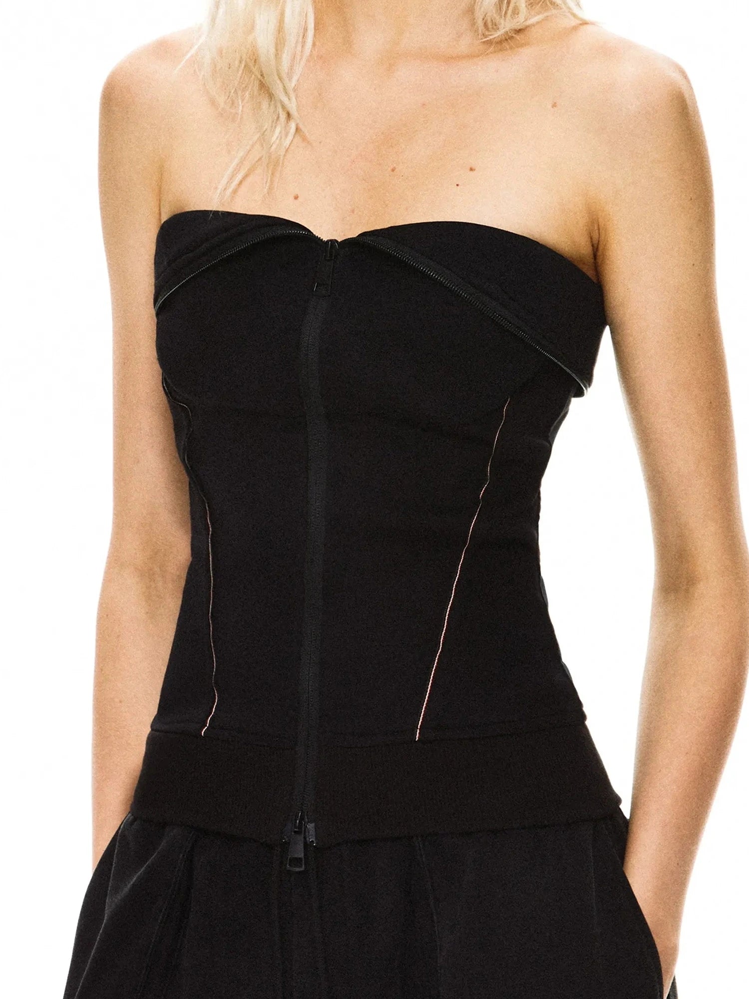 kvkv Ribbed Air Layer Zip Up Bustier Top