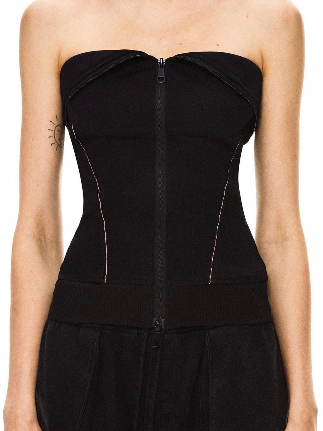 kvkv Ribbed Air Layer Zip Up Bustier Top