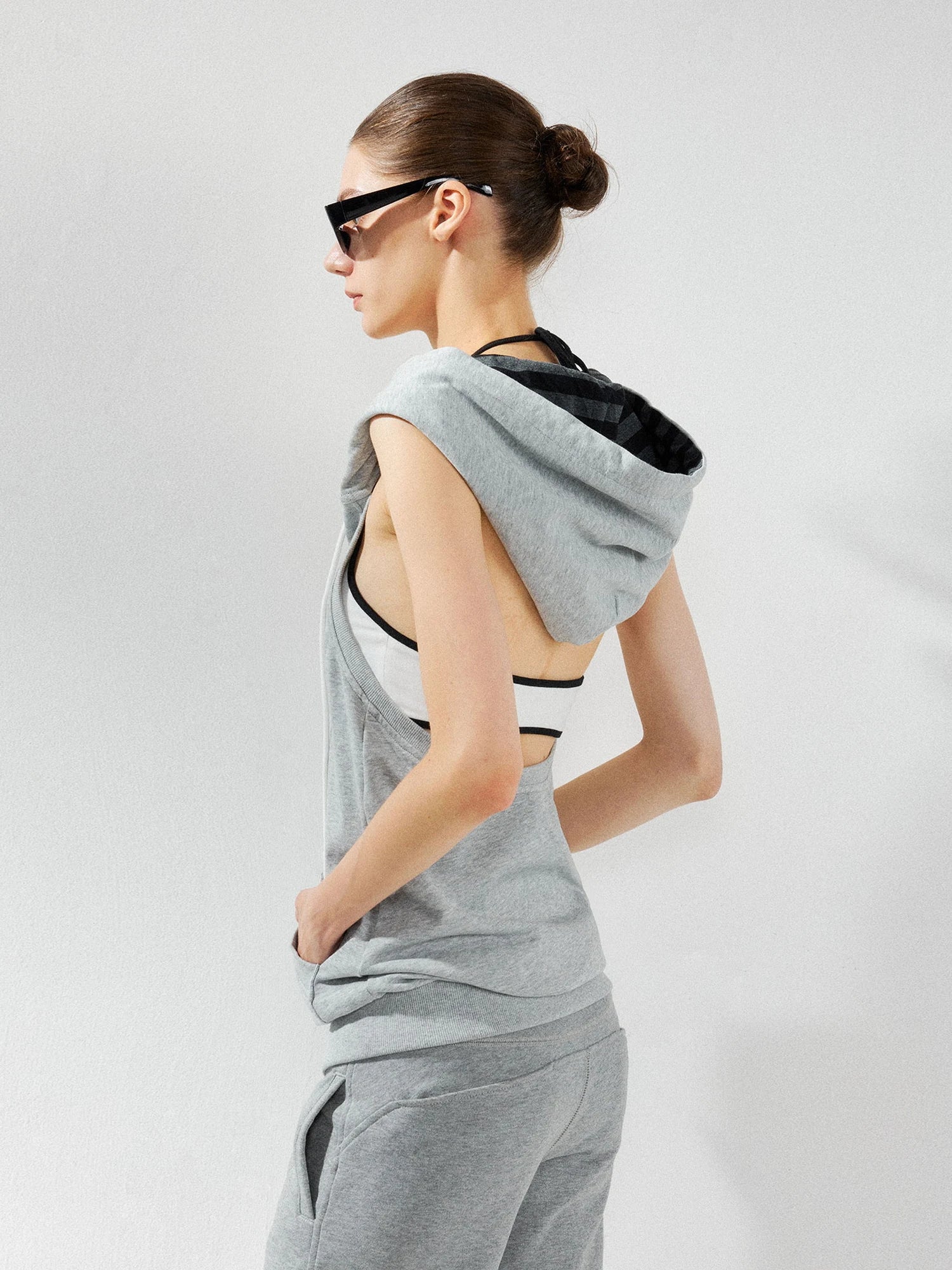 kvkv Ribbed Sleeveless Hooded Zip Back Tank Sweatshirt