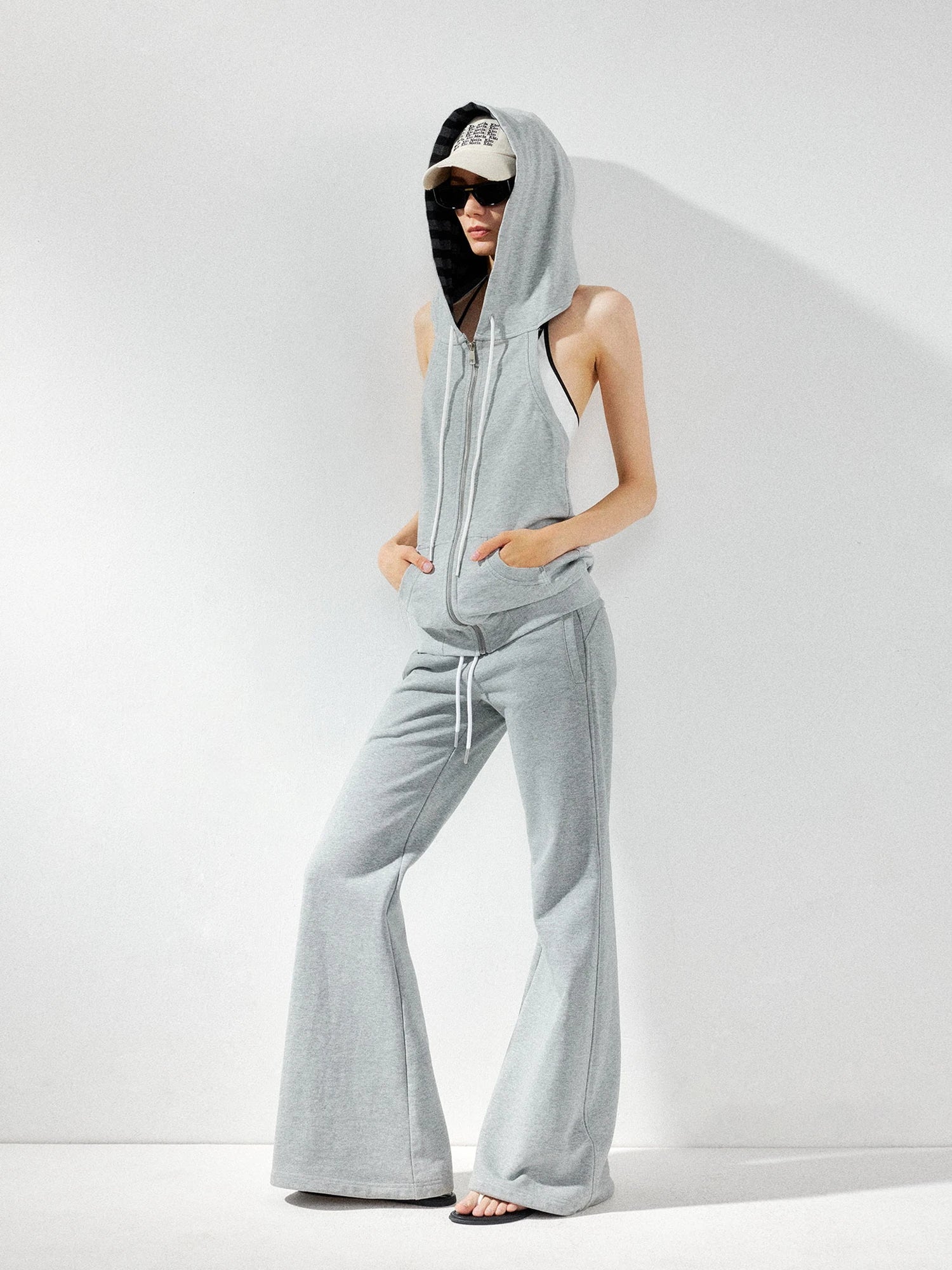 kvkv Ribbed Sleeveless Hooded Zip Back Tank Sweatshirt