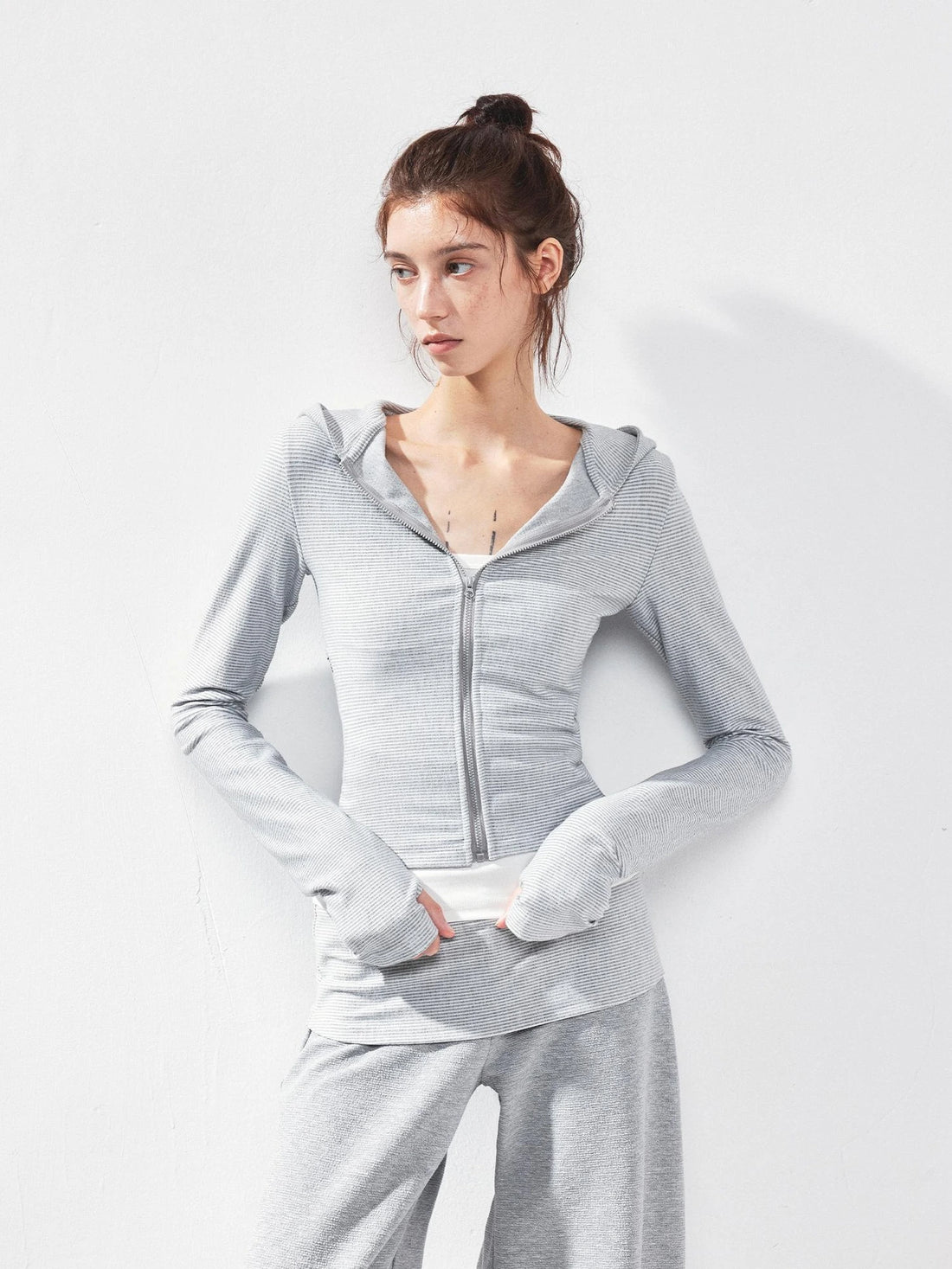 kvkv Slim Fit Zip Up Hoodie With Contrast Stripes