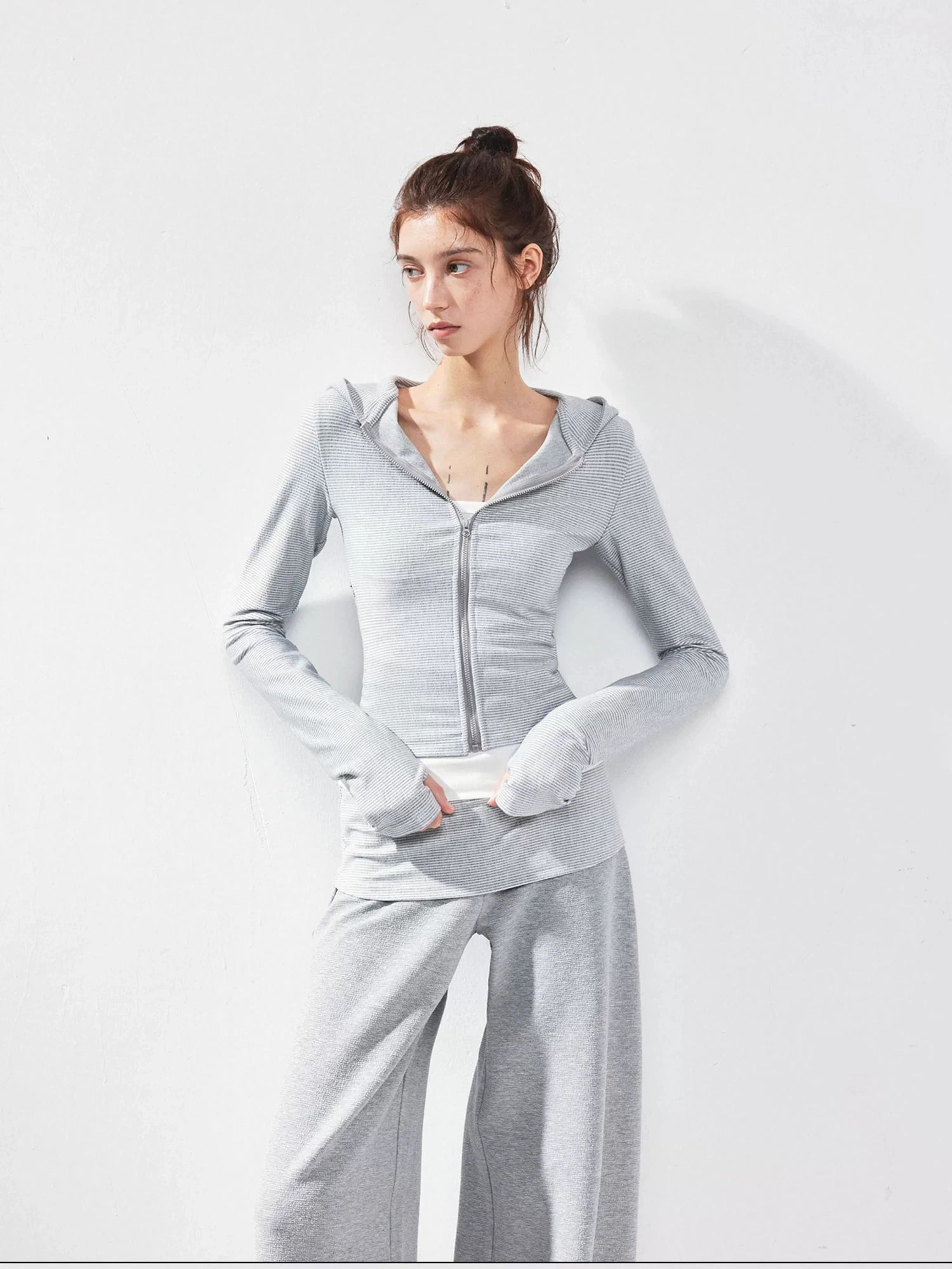 kvkv Slim Fit Zip Up Hoodie With Contrast Stripes
