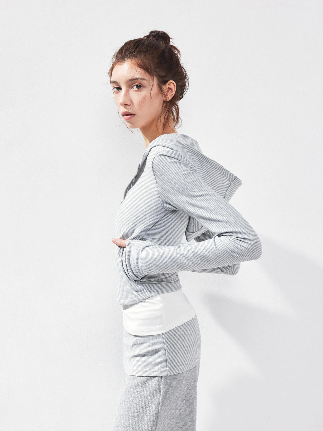 kvkv Slim Fit Zip Up Hoodie With Contrast Stripes