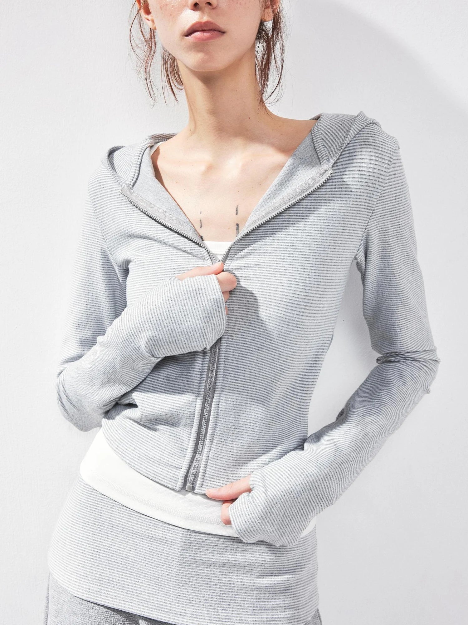 kvkv Slim Fit Zip Up Hoodie With Contrast Stripes