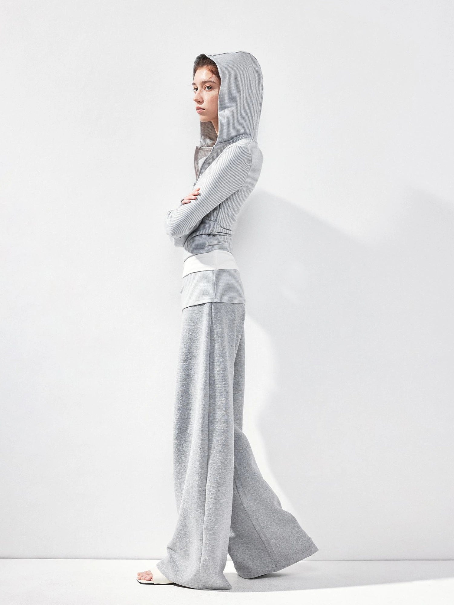 kvkv Slim Fit Zip Up Hoodie With Contrast Stripes