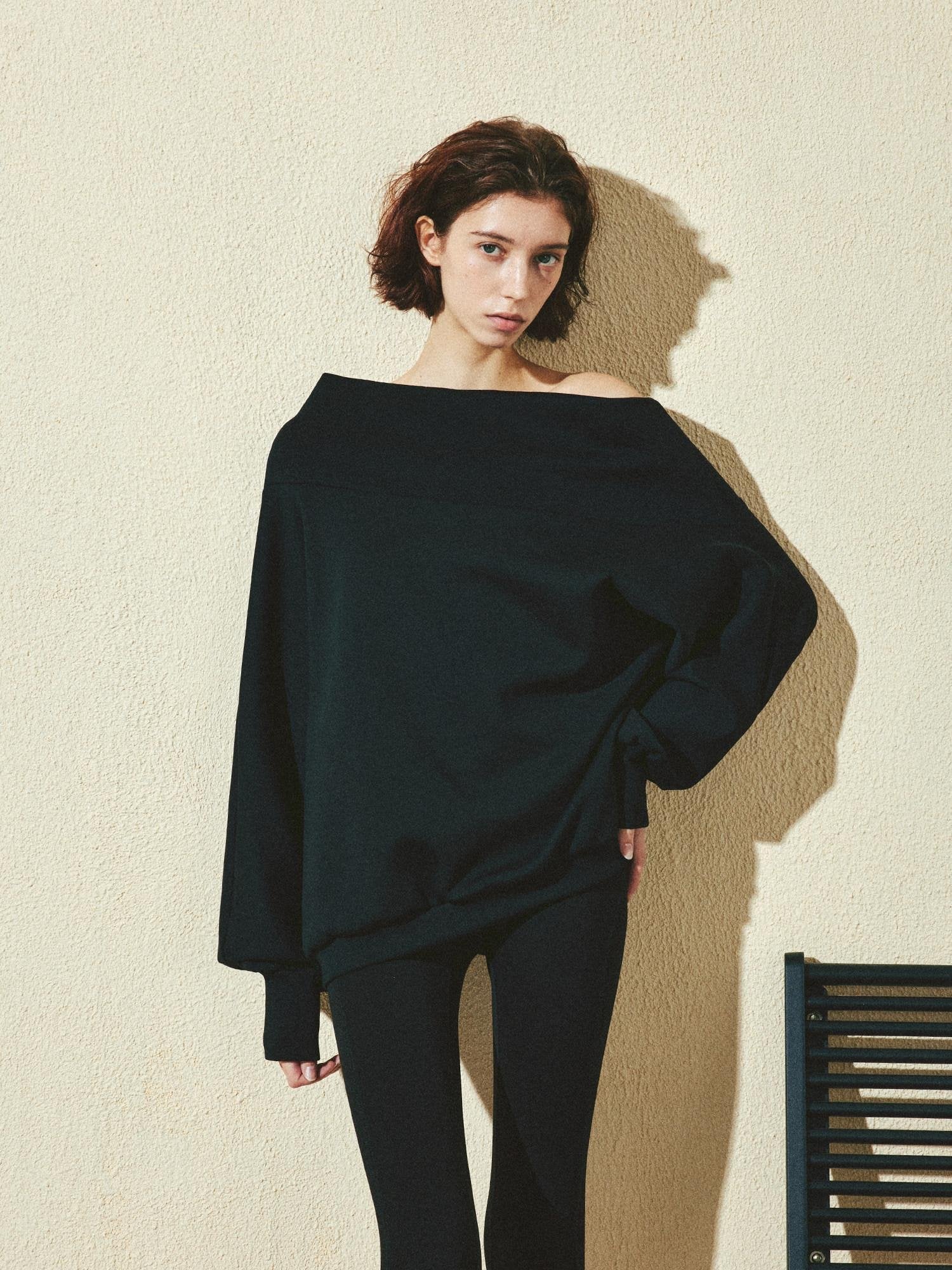 kvkv Soft 100 Percent Cotton Loose Hooded Long Sleeve Commuter Women Black T-Shirt
