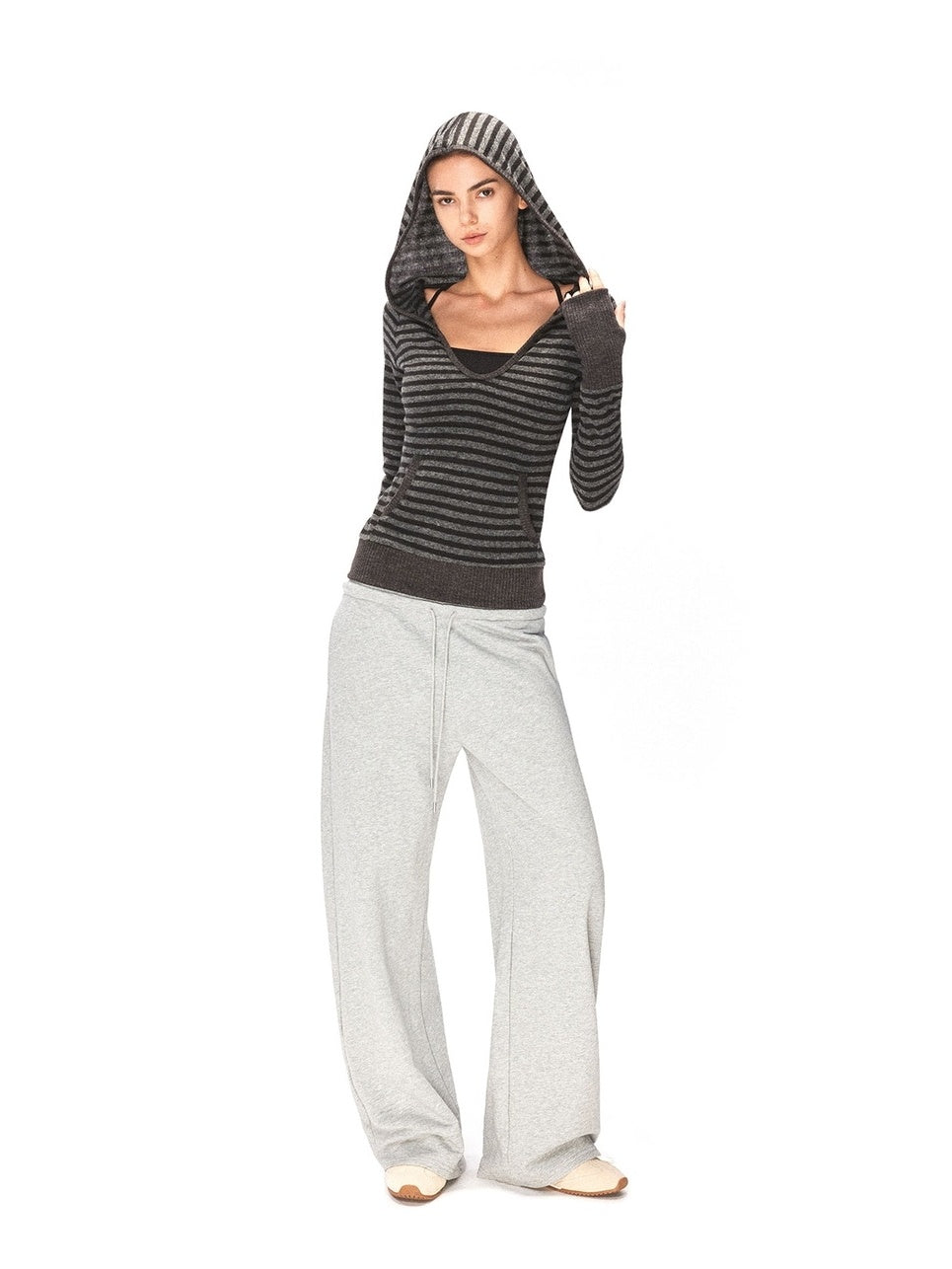 kvkv Soft Acrylic Wool Blend Slim Fit Hooded V Neck Striped Unisex Black Gray T-Shirt