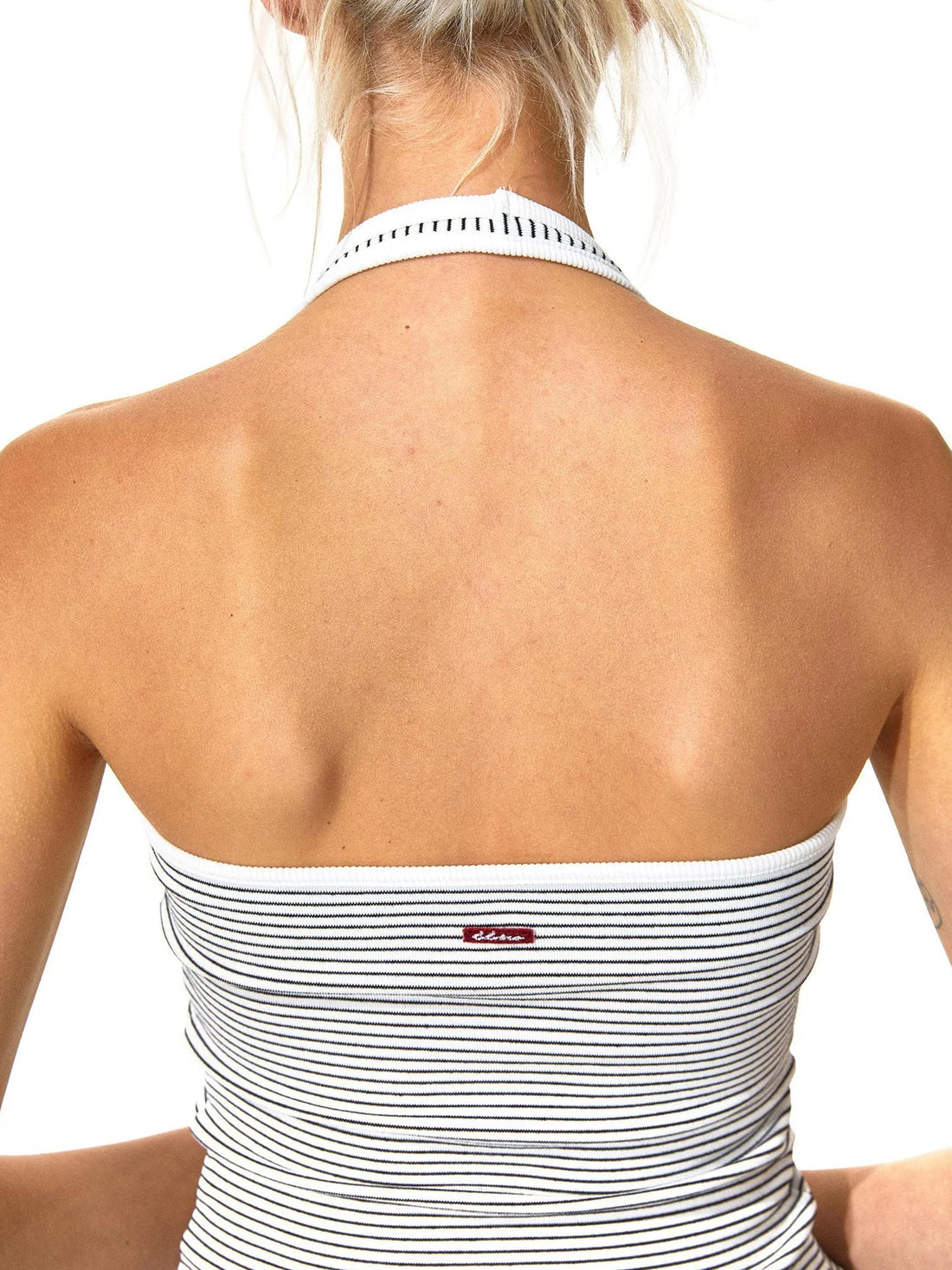 kvkv Strappy Halter Top
V-neck
T-shirt
Long Sleeve
Ribbed
Cowl Neck
Short Sleeve
Off The Shoulder
Sleeveless
Round Neck
One Shoulder
Tank
Spaghetti Strap