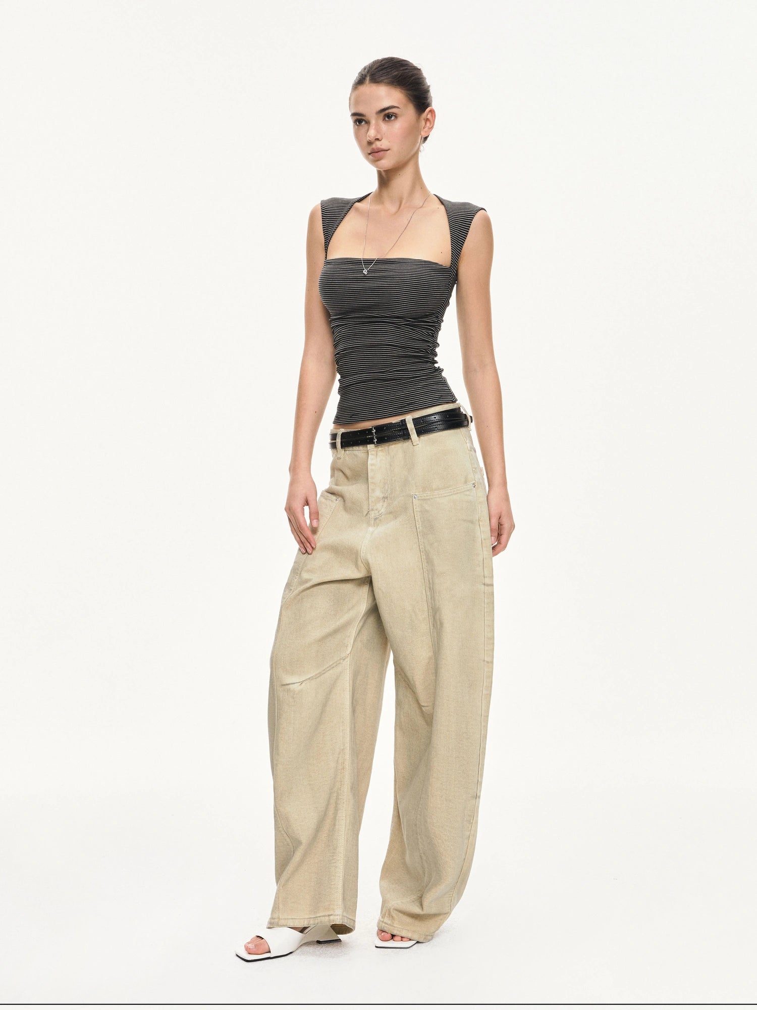 kvkv Strappy Square Neck Fitted Tank Top