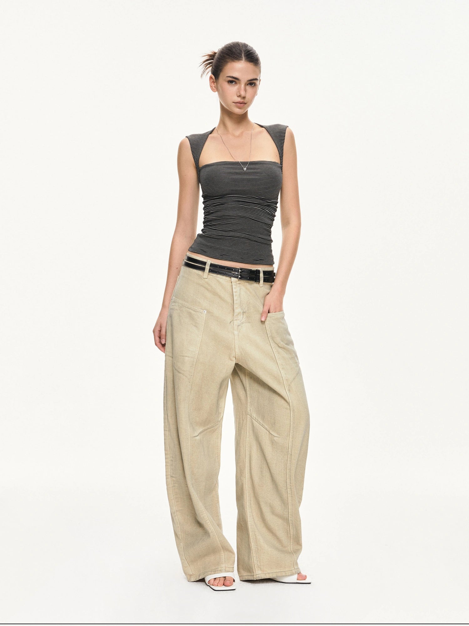 kvkv Strappy Square Neck Fitted Tank Top
