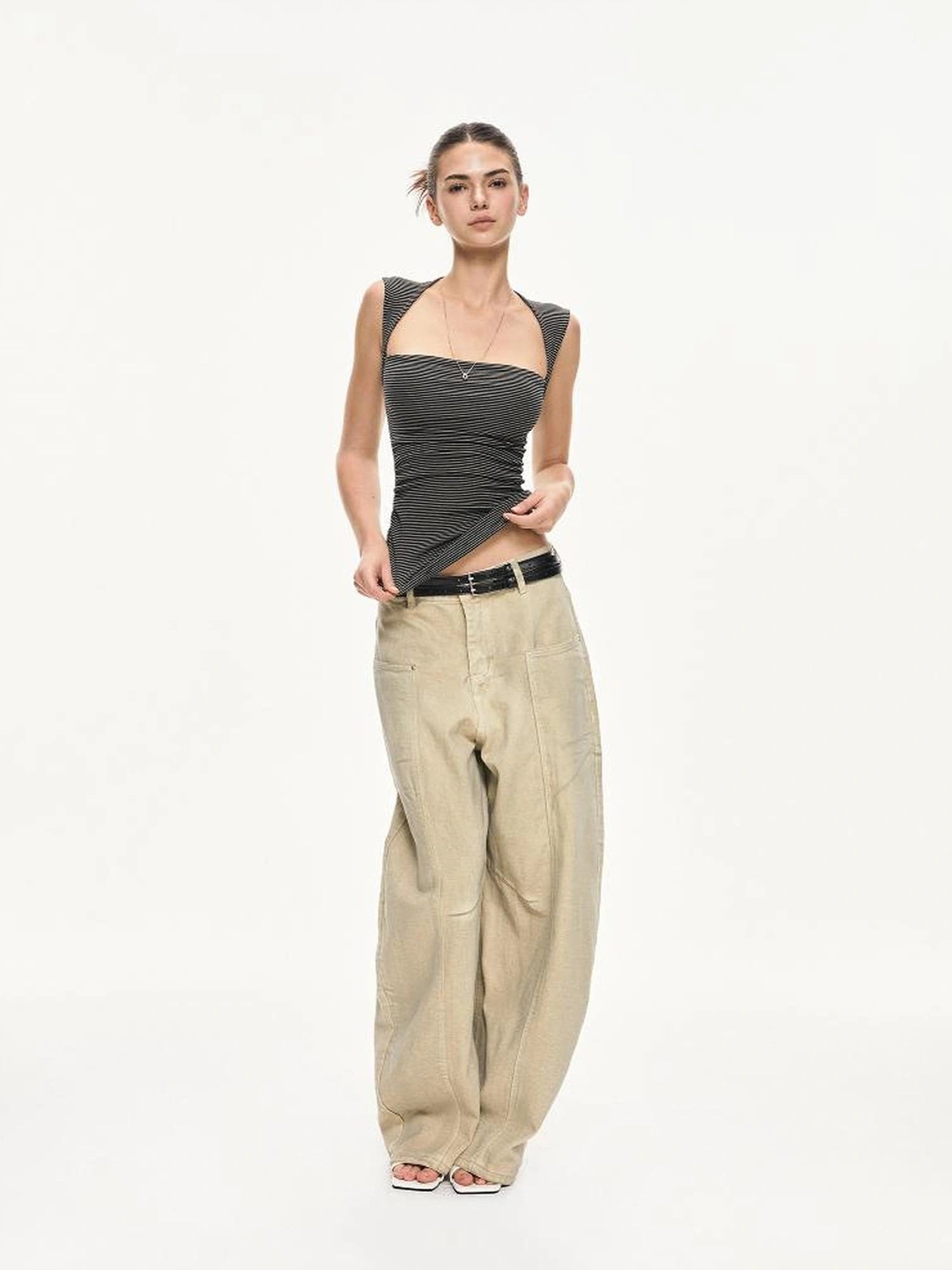 kvkv Strappy Square Neck Fitted Tank Top