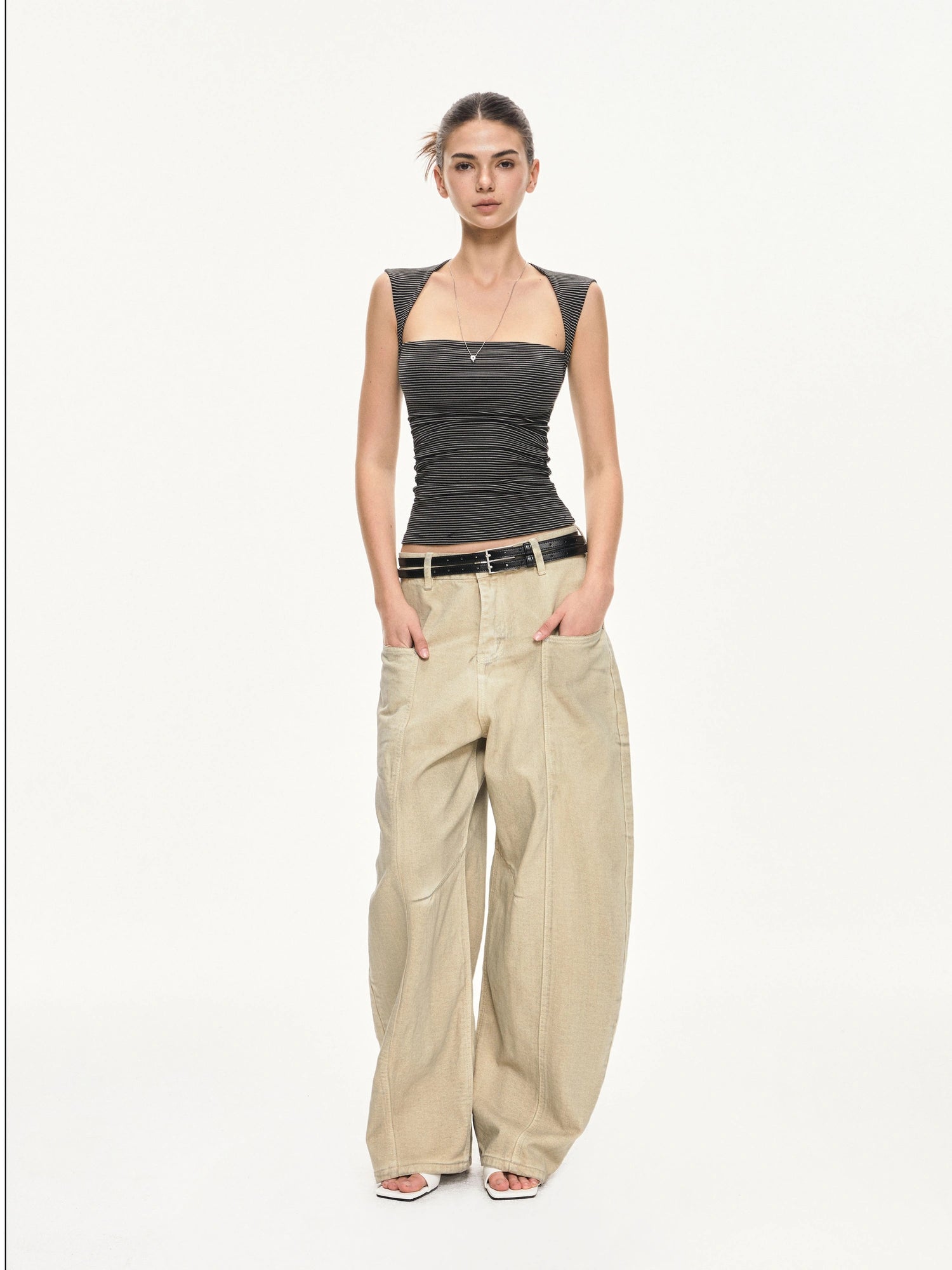 kvkv Strappy Square Neck Fitted Tank Top