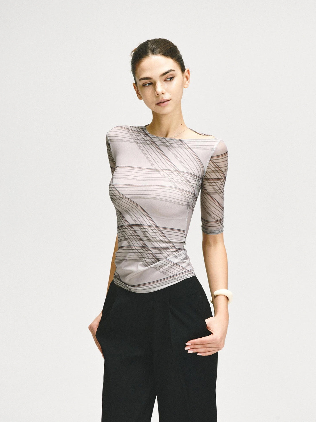 kvkv Stretch Checkered Mesh Slim Fit Mid Sleeve Top