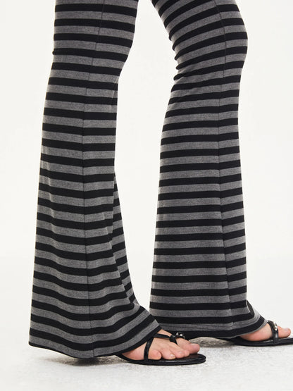 kvkv Stretch Flared Yoga Pants With Gray Stripe