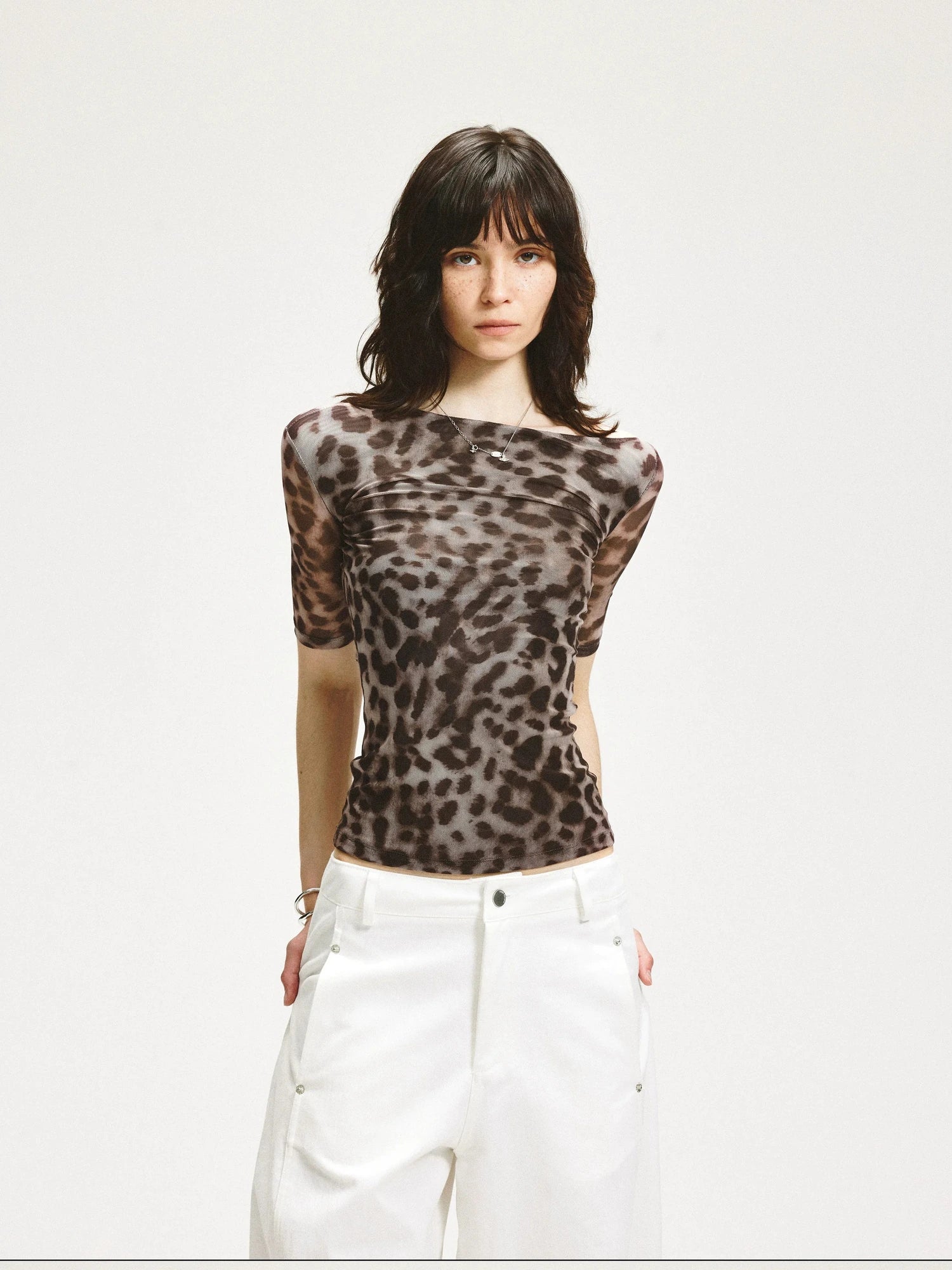 KVKV Yoga Clothing Brand - Stretch Leopard Mesh Slim Fit Mid Sleeve Top