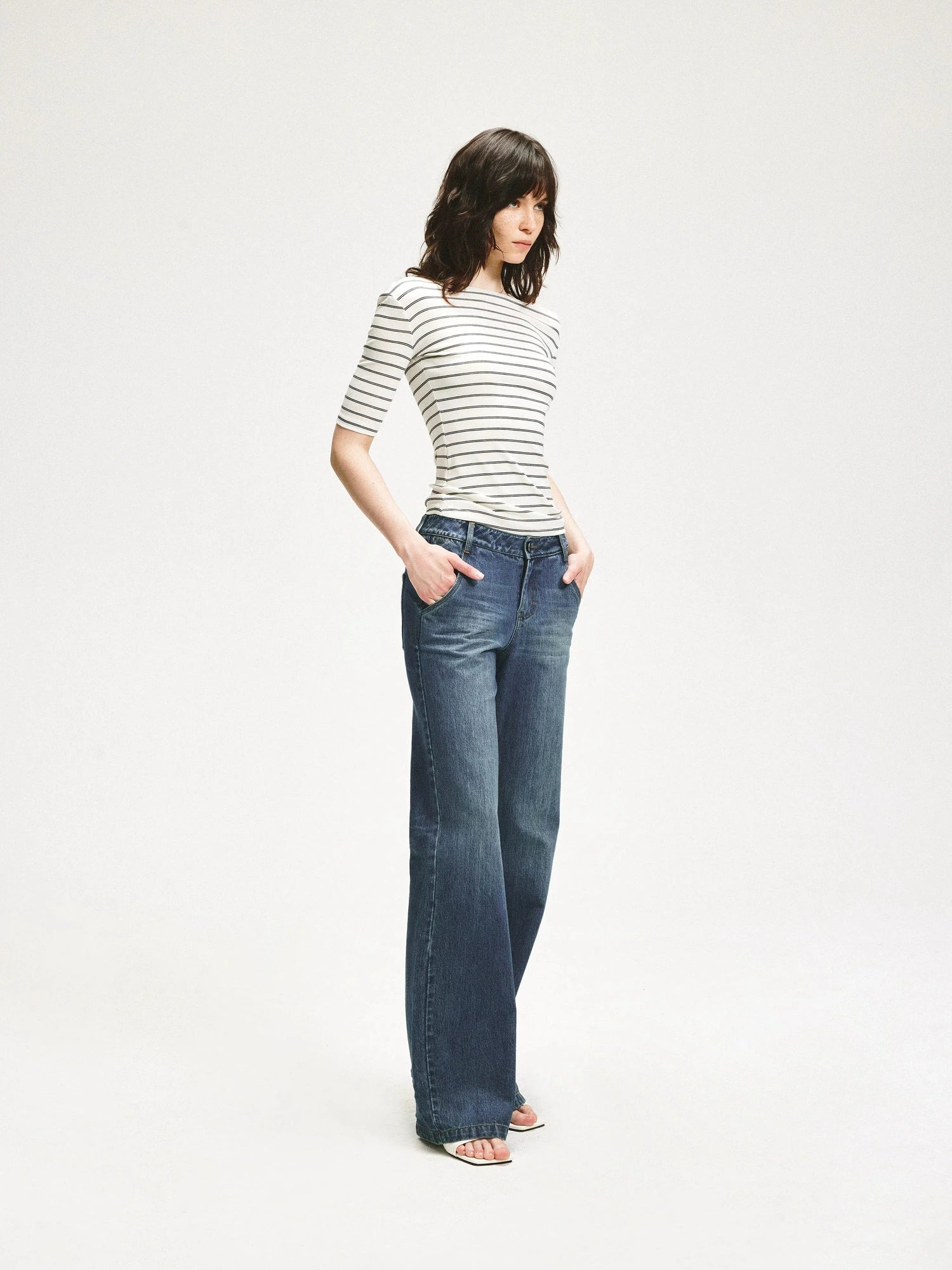 KVKV Yoga Clothing Brand - Stripe Stretch Fitted Mid Sleeve Tee