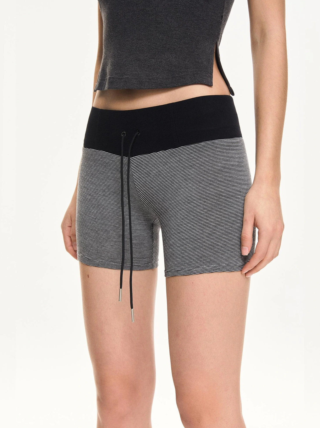 KVKV Yoga Clothing Brand - Stripe Texture Yoga Running Shorts