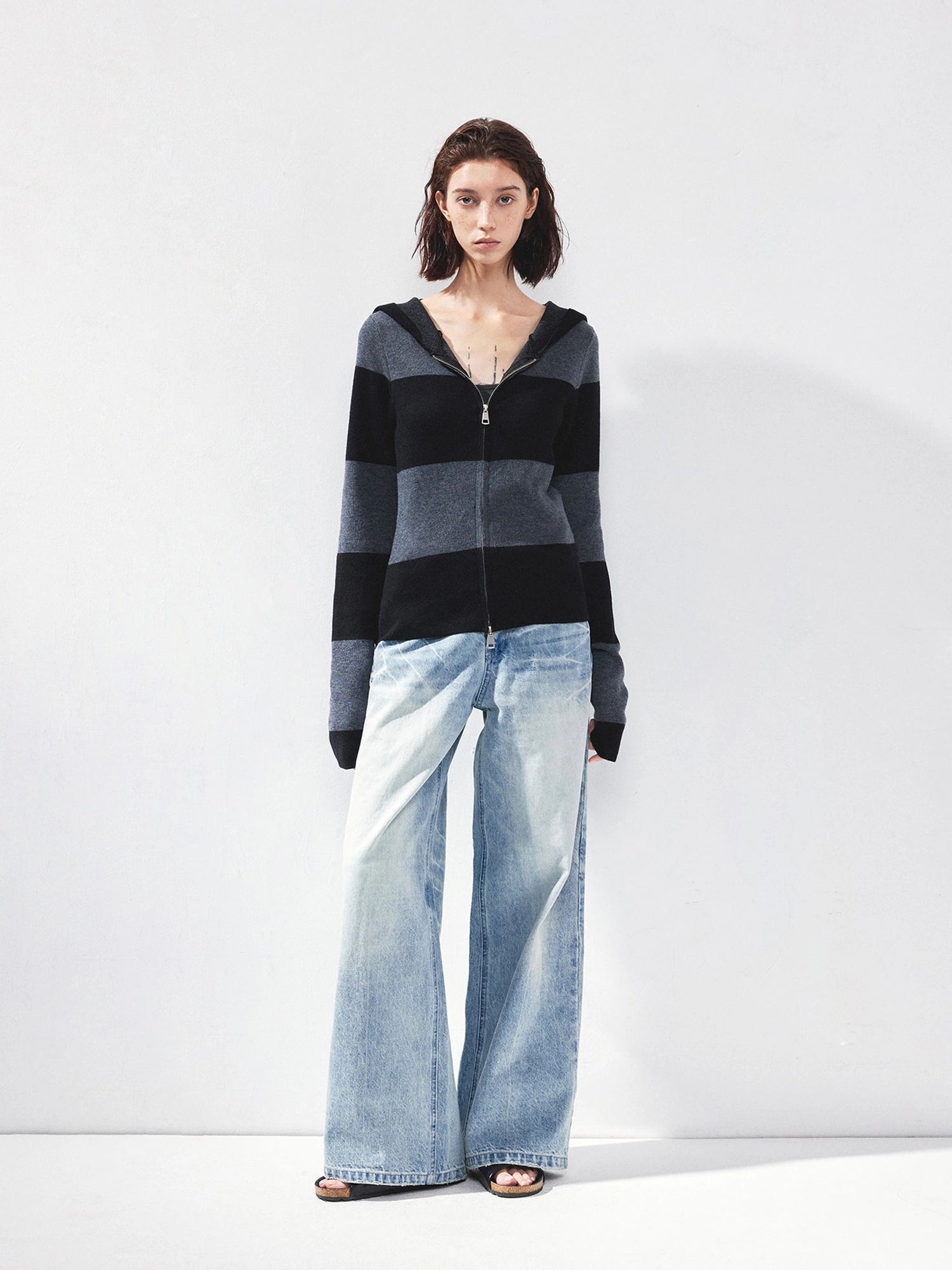 kvkv Striped Zip Up Hooded Knit Sweater