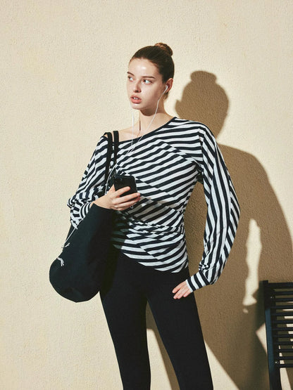 kvkv Twisted Asymmetric Batwing Yoga Top