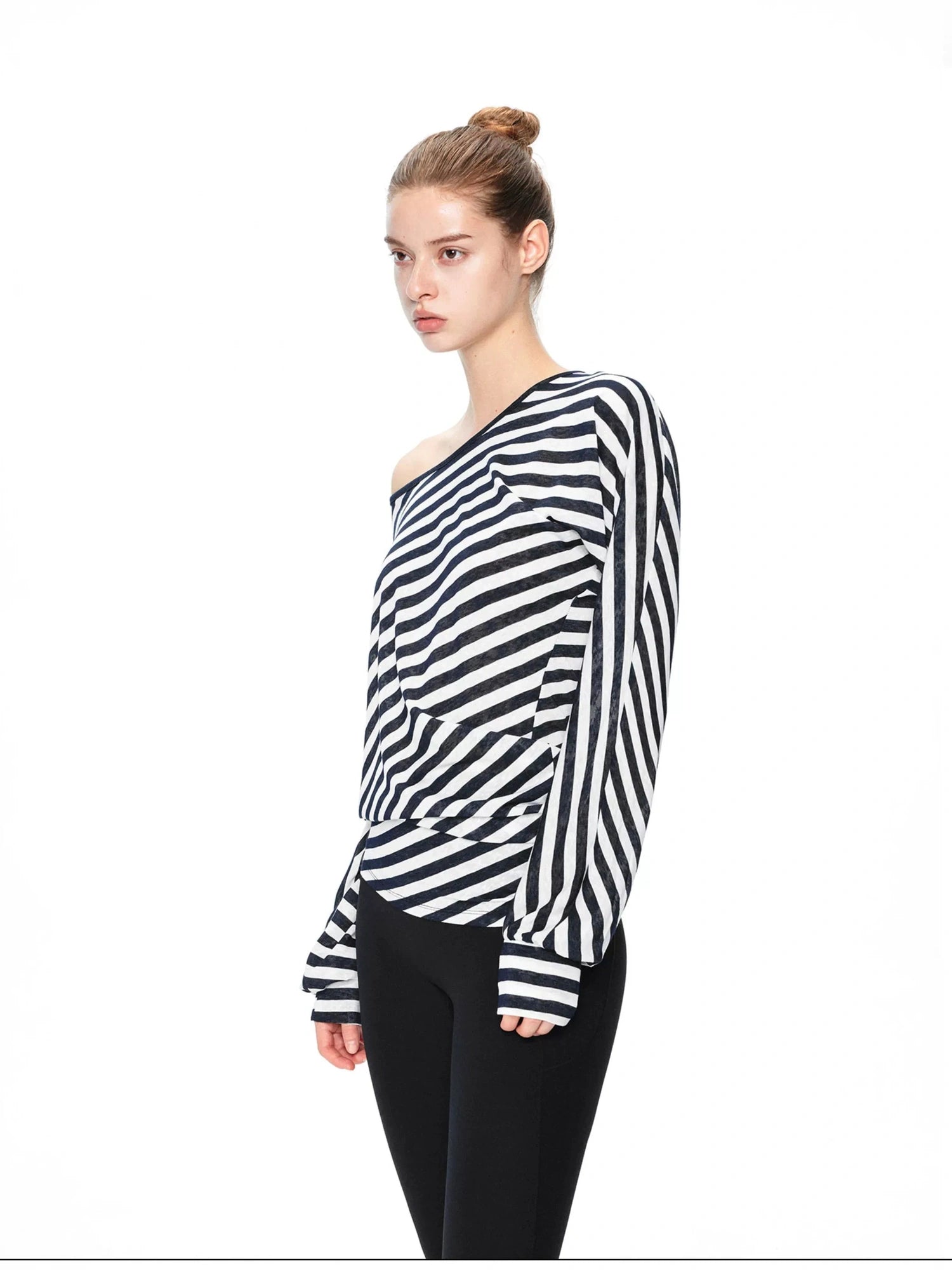 kvkv Twisted Asymmetric Batwing Yoga Top