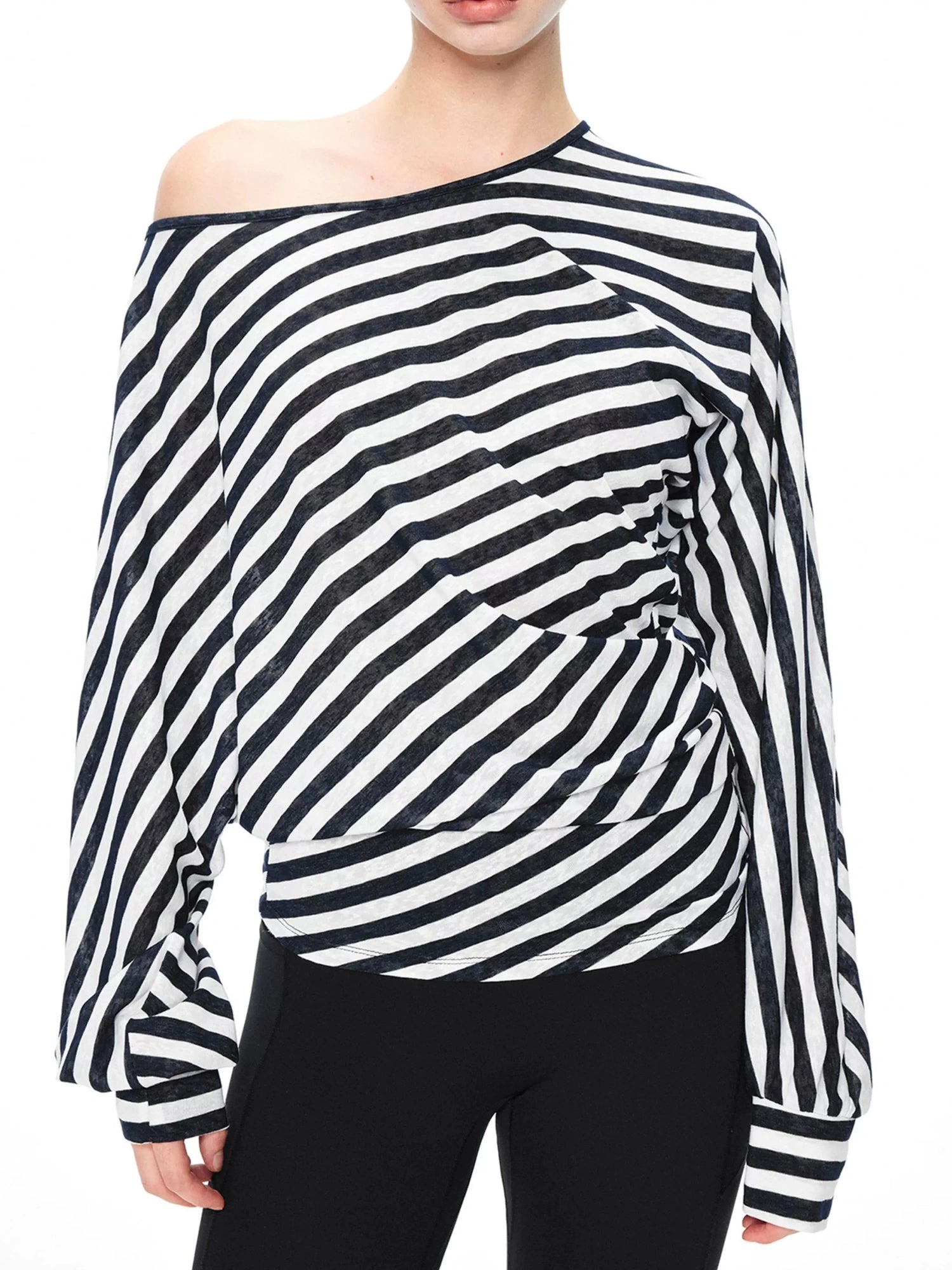 kvkv Twisted Asymmetric Batwing Yoga Top