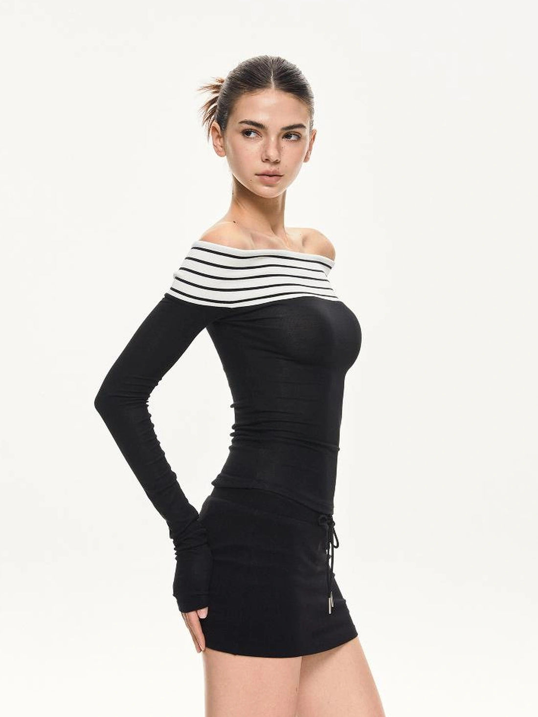 KVKV Yoga Clothing Brand - Two Tone Off Shoulder Slim Fit Long Sleeve Top