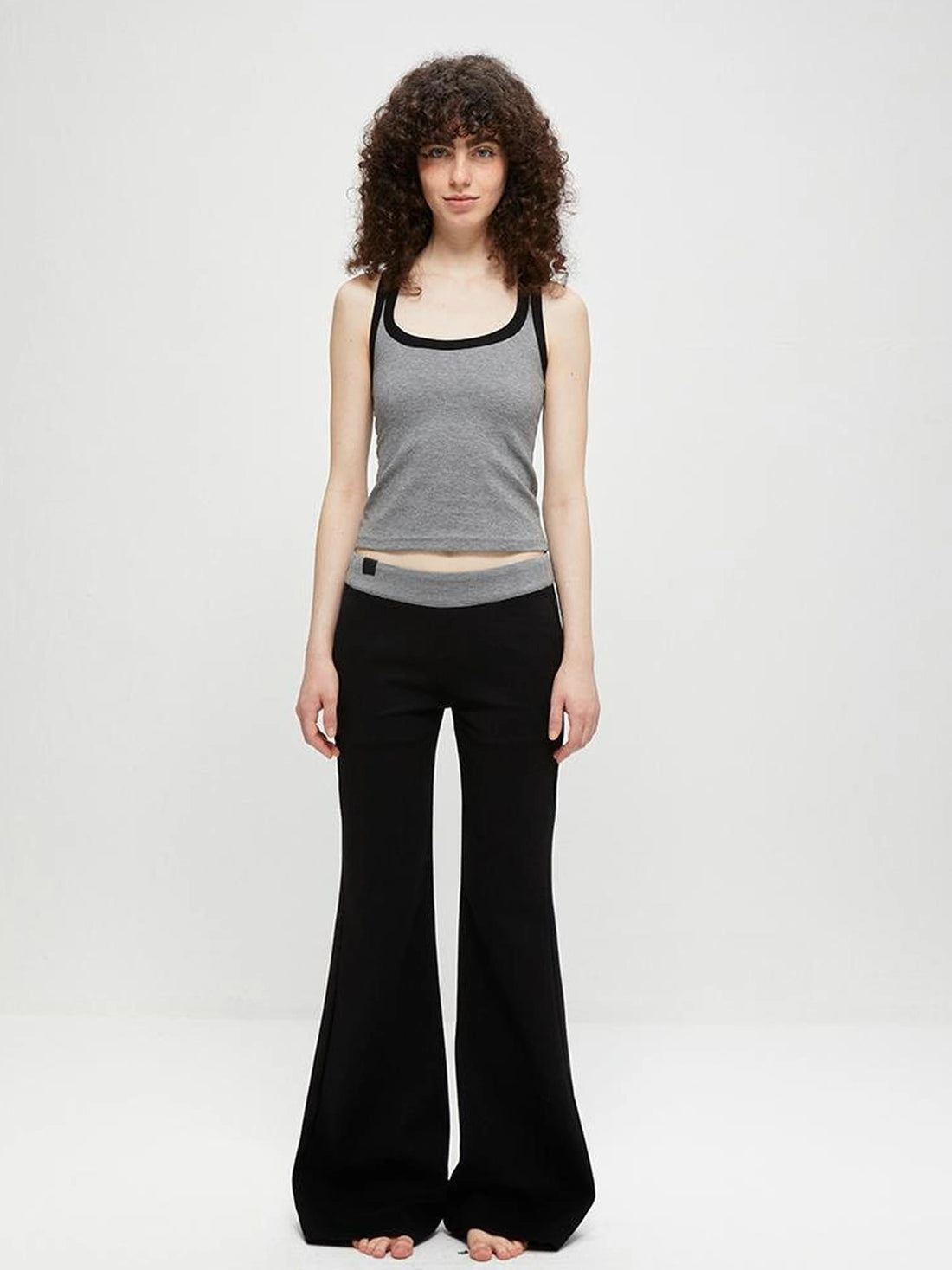 kvkv V-Neck Yoga Tank Top