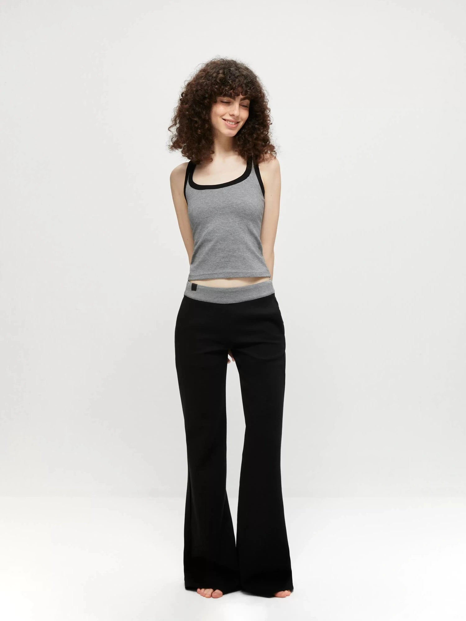 kvkv V-Neck Yoga Tank Top