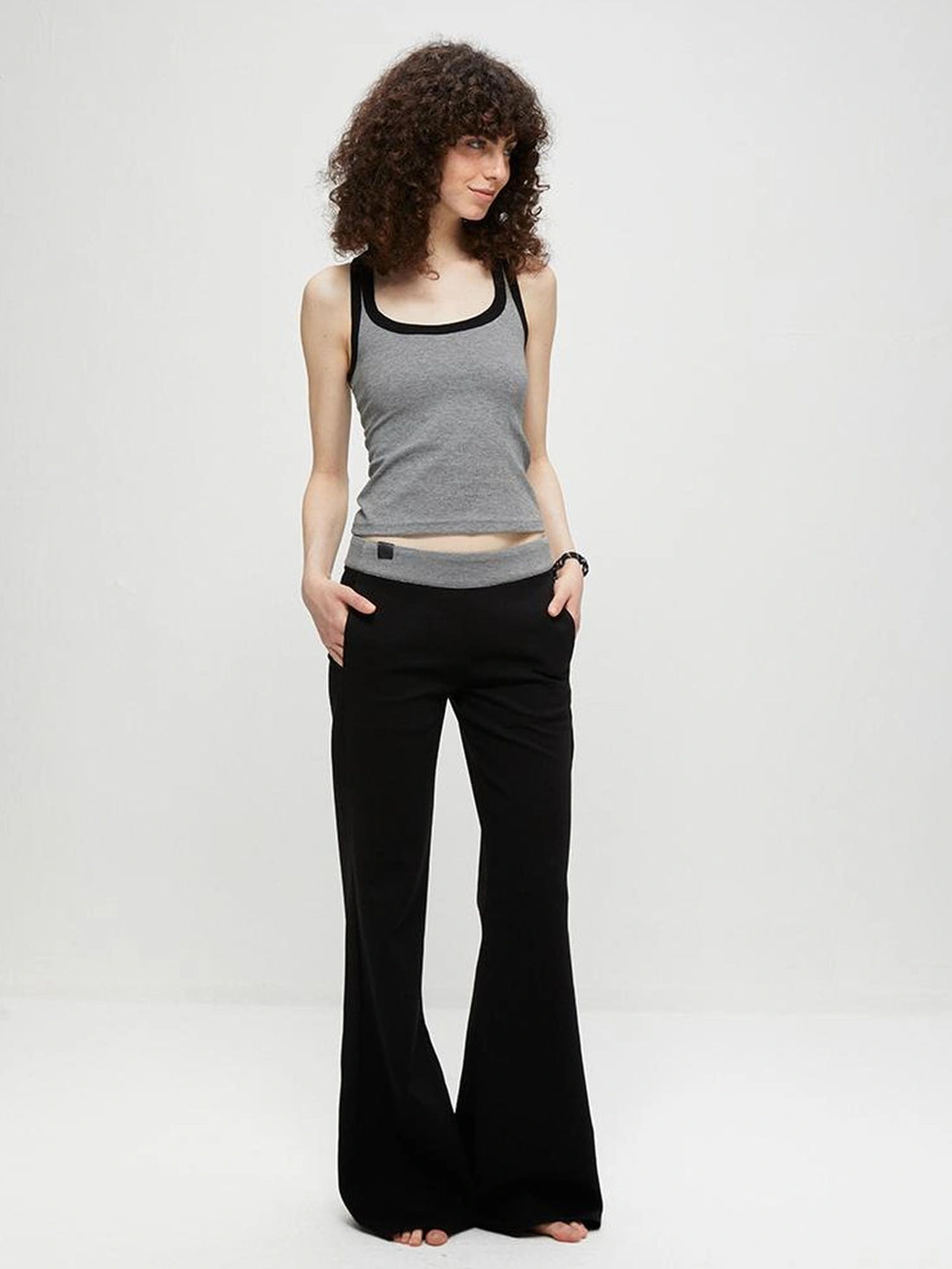 kvkv V-Neck Yoga Tank Top