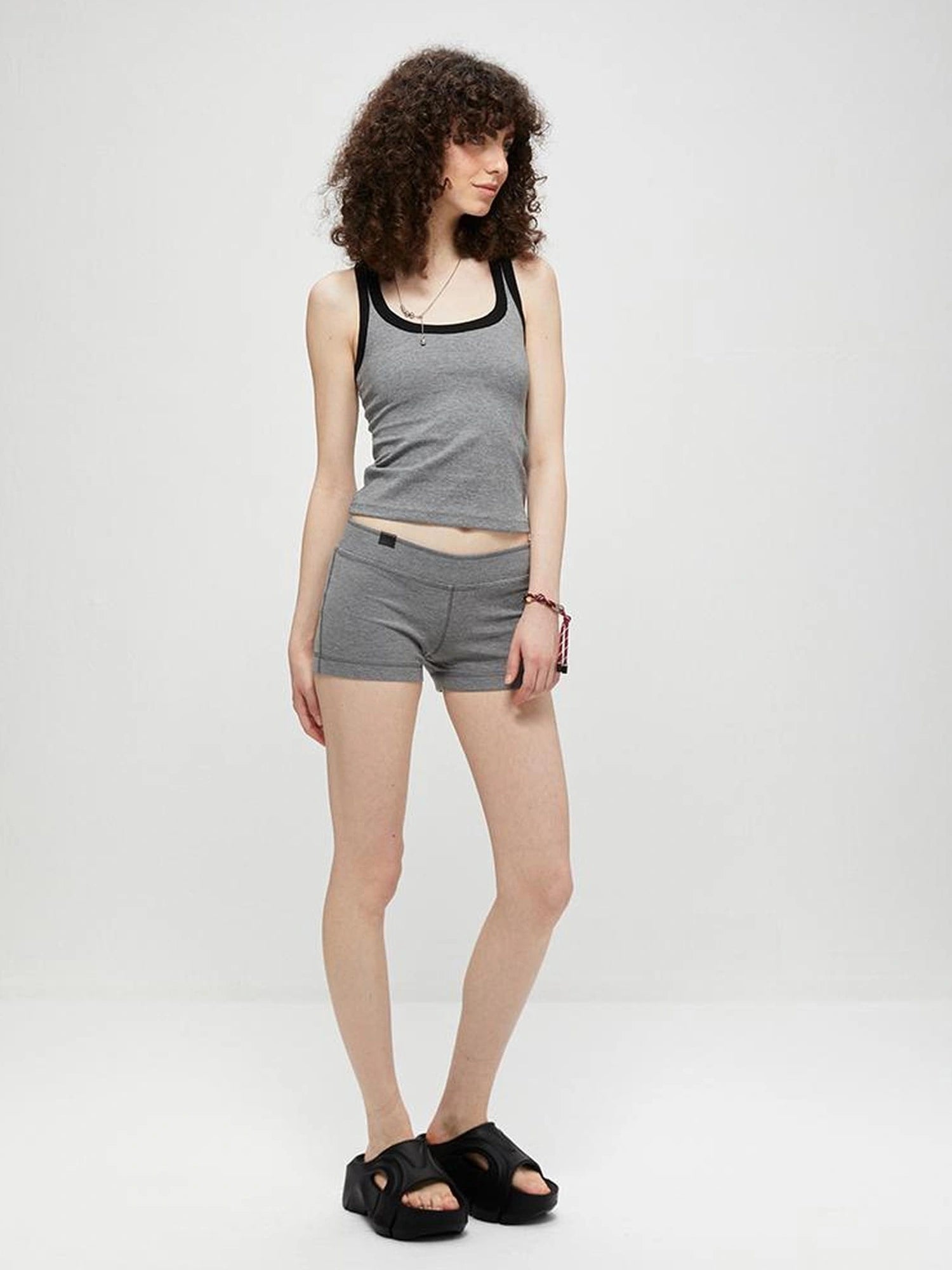 kvkv V-Neck Yoga Tank Top