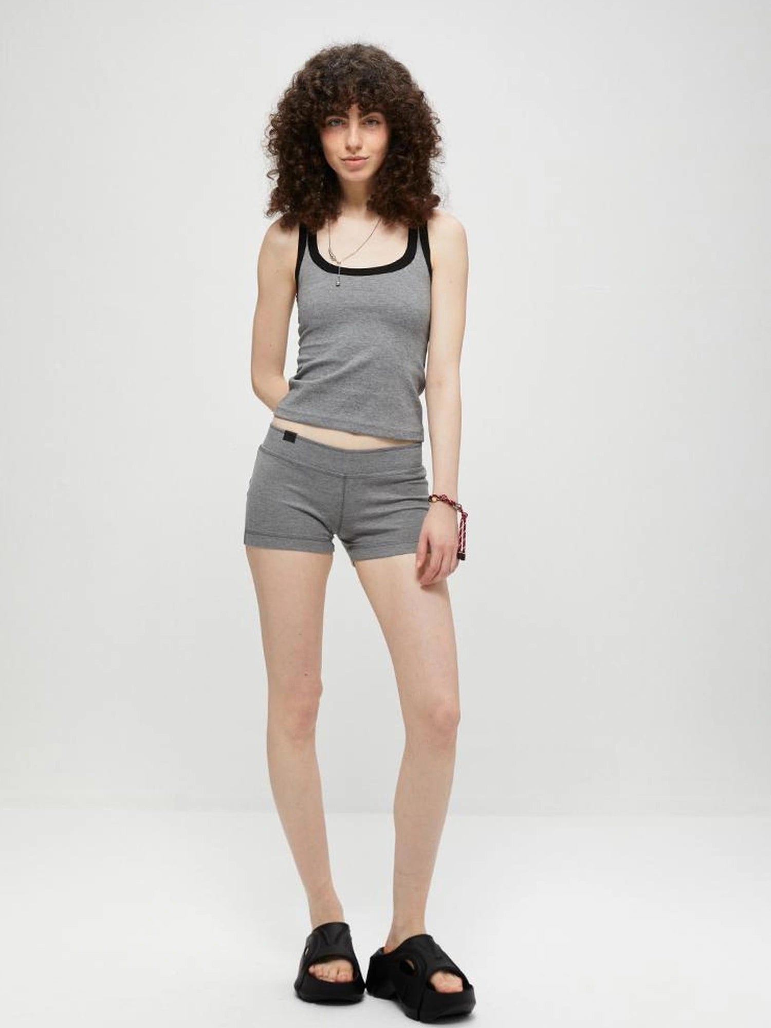 kvkv V-Neck Yoga Tank Top