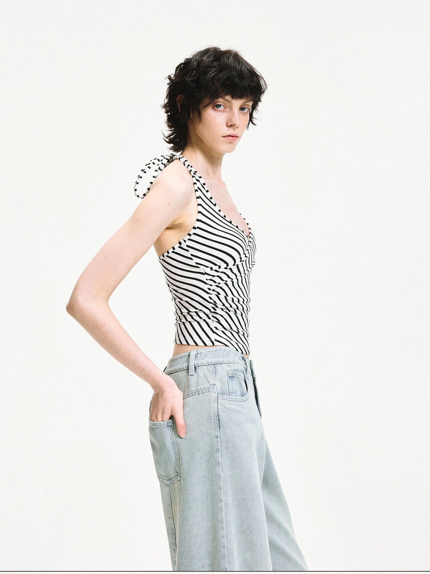 kvkv V-neck Cross Fold Striped Halter Top