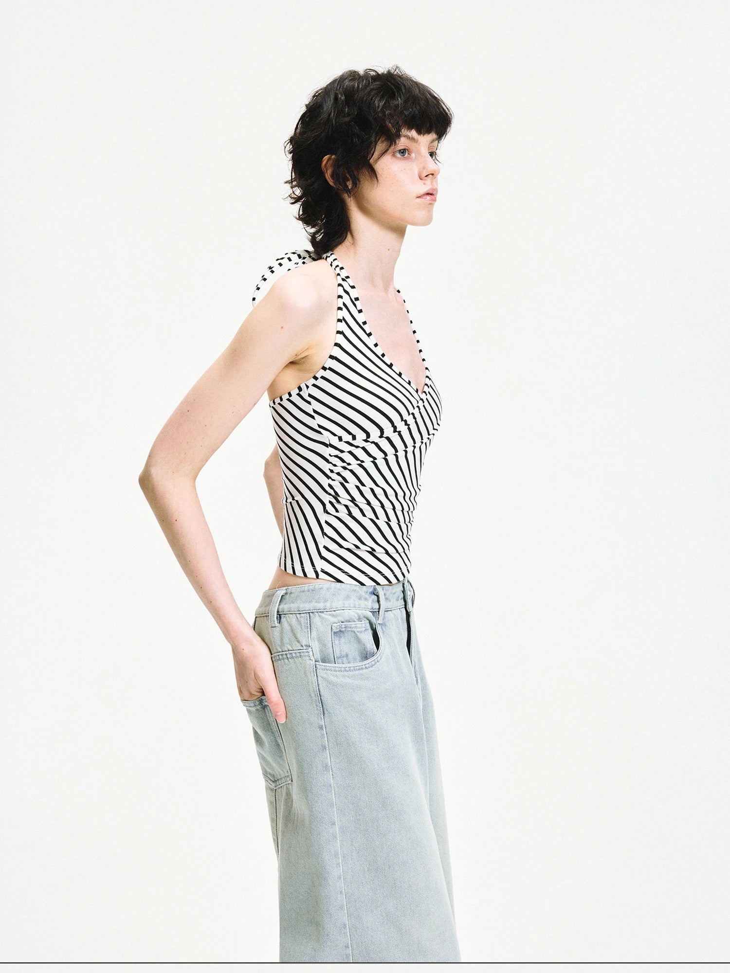 kvkv V-neck Cross Fold Striped Halter Top