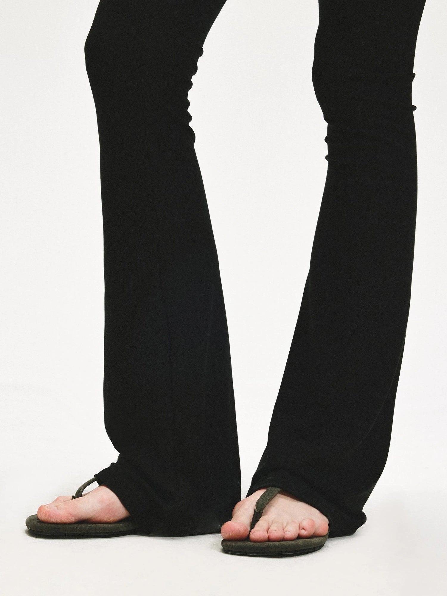 KVKV Yoga Clothing Brand - V Wrinkle Flared Yoga Pants
