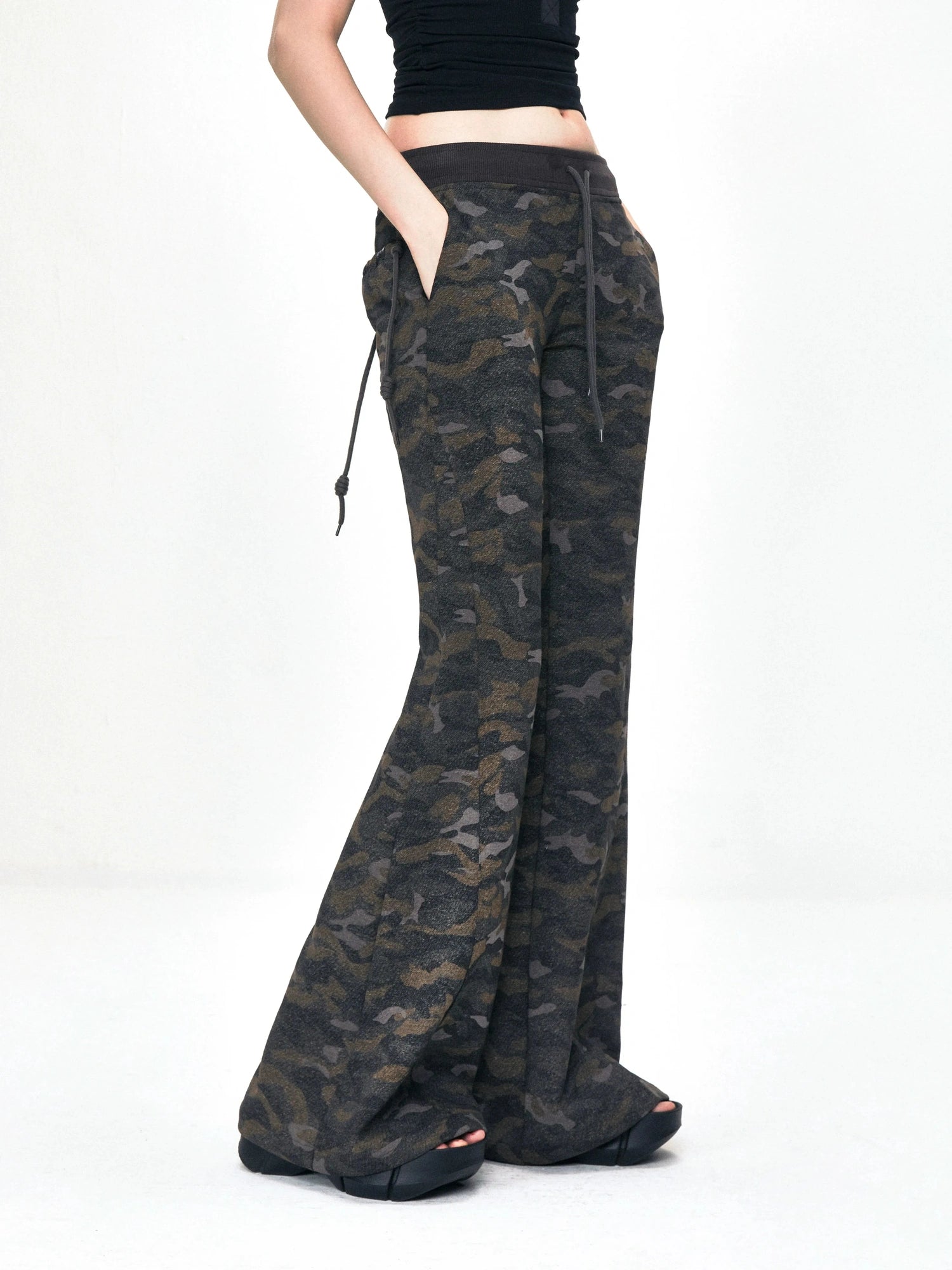 kvkv Vintage Camouflage Drawstring Flared Sweatpants