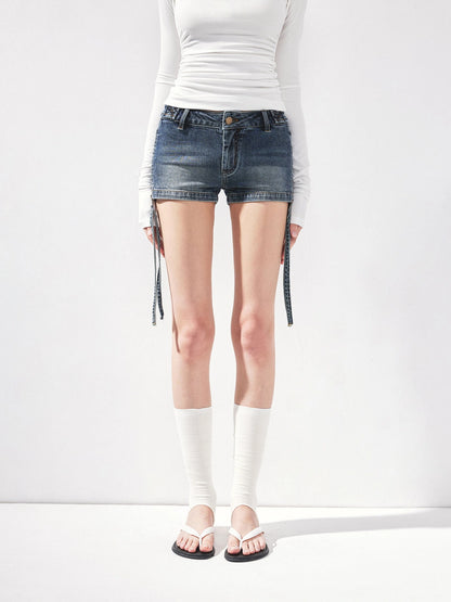 kvkv Vintage Washed Blue Low Rise Zipped Denim Shorts