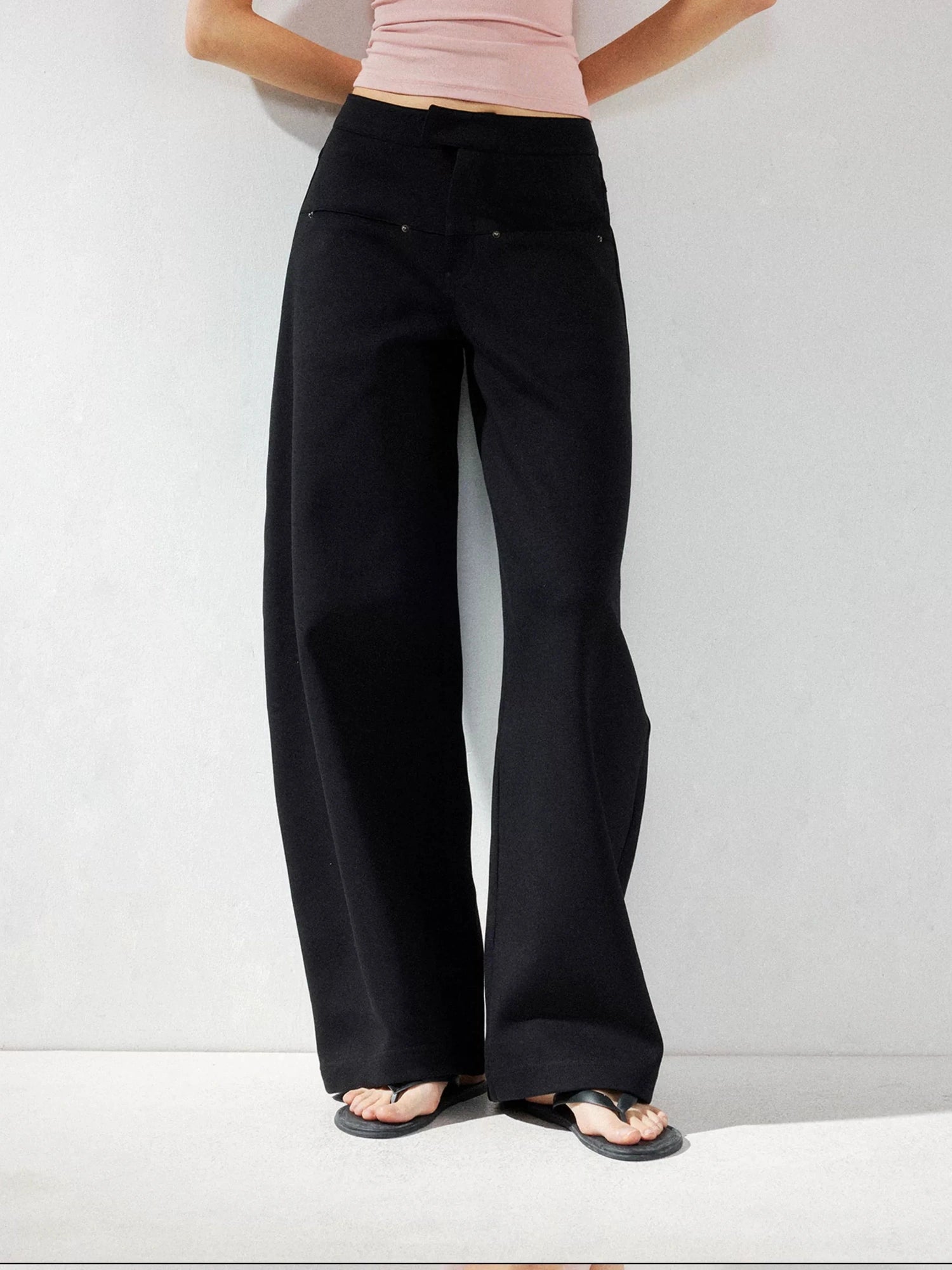 kvkv Wide Leg Curve Hem Cargo Pants