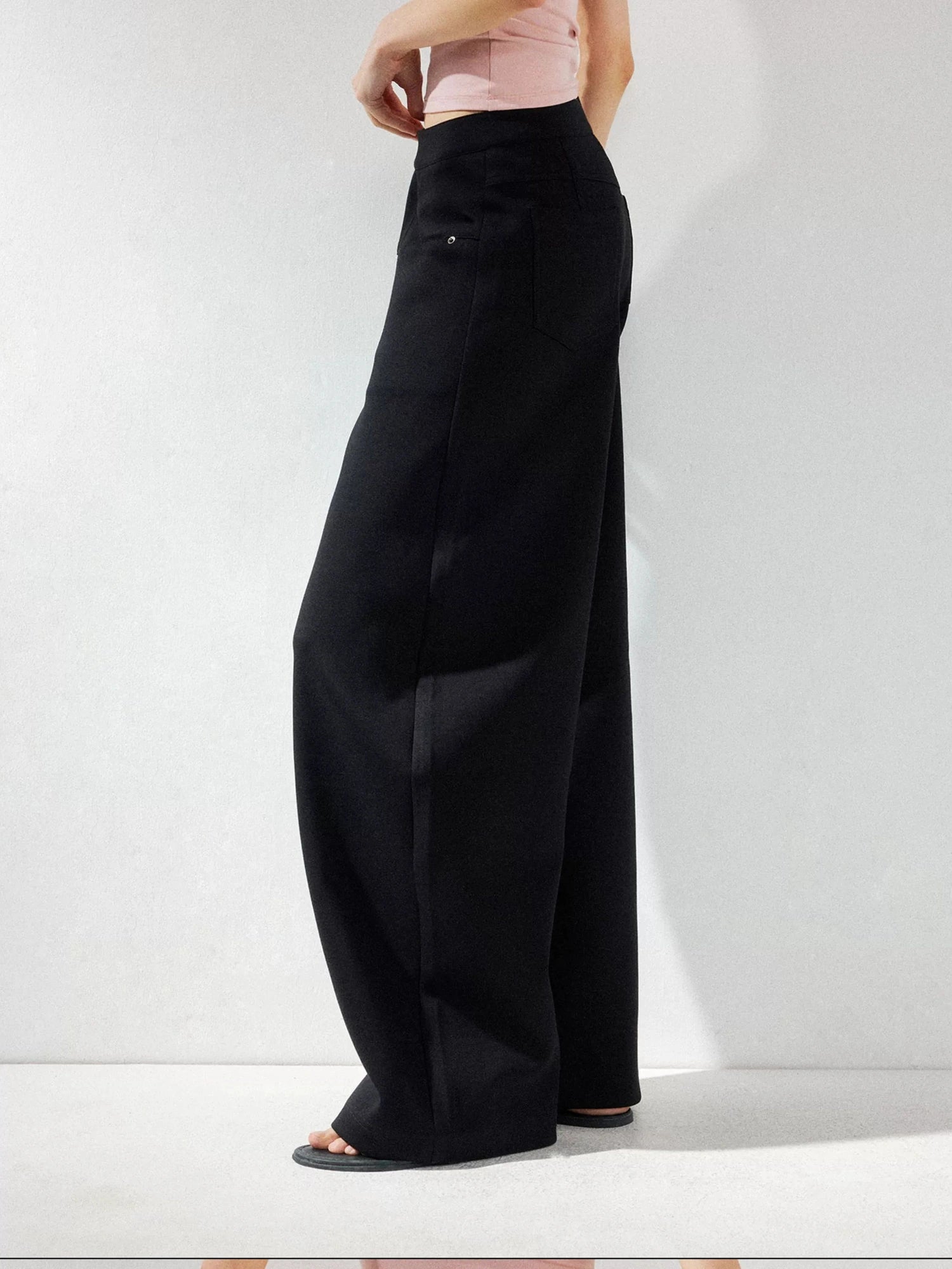 kvkv Wide Leg Curve Hem Cargo Pants