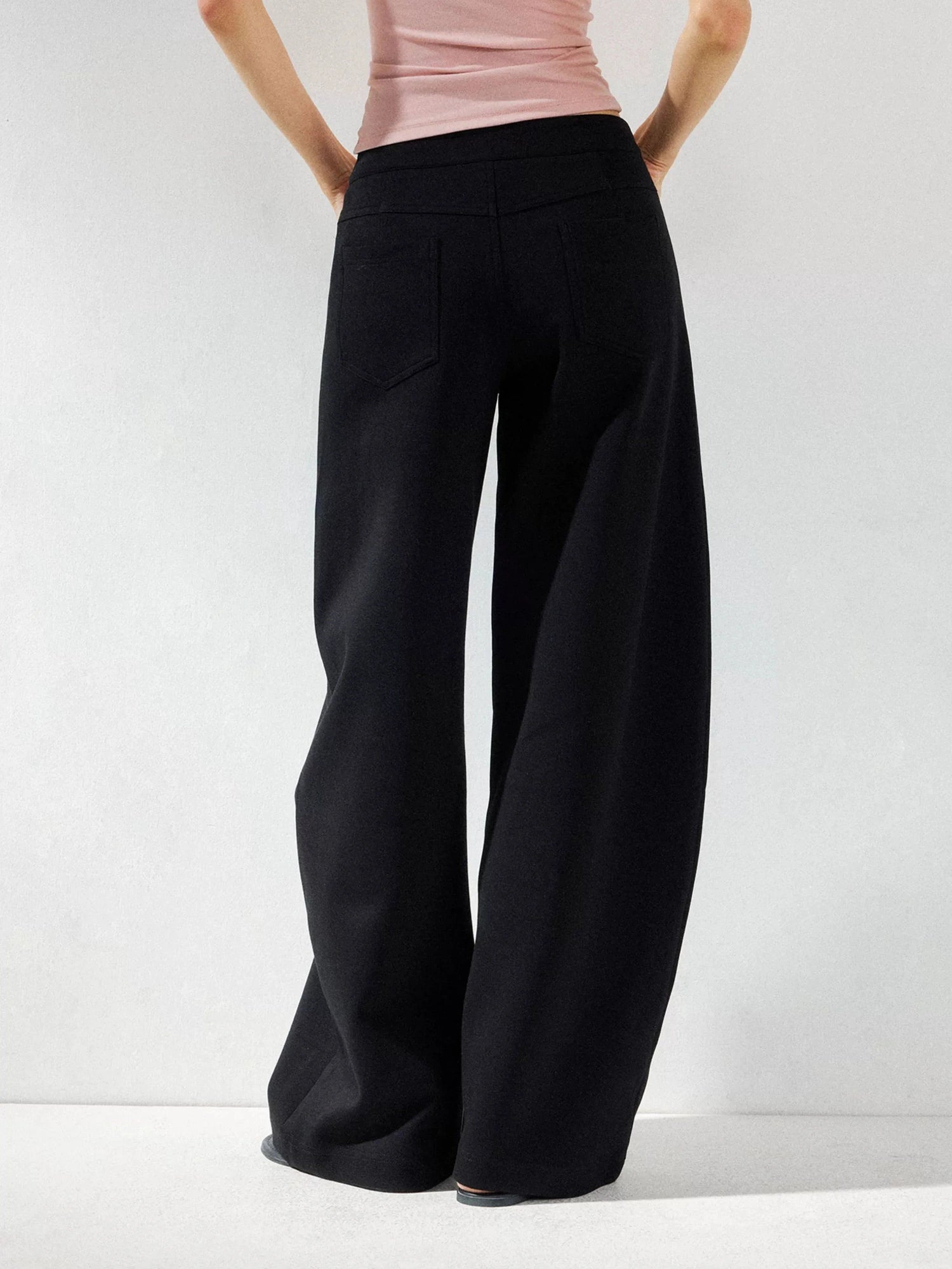 kvkv Wide Leg Curve Hem Cargo Pants