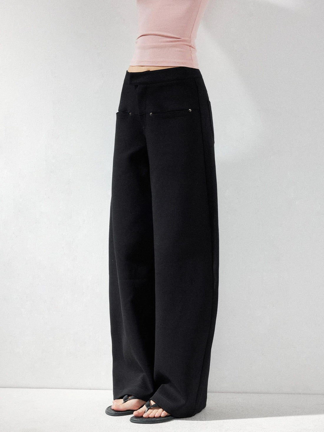 kvkv Wide Leg Curve Hem Cargo Pants